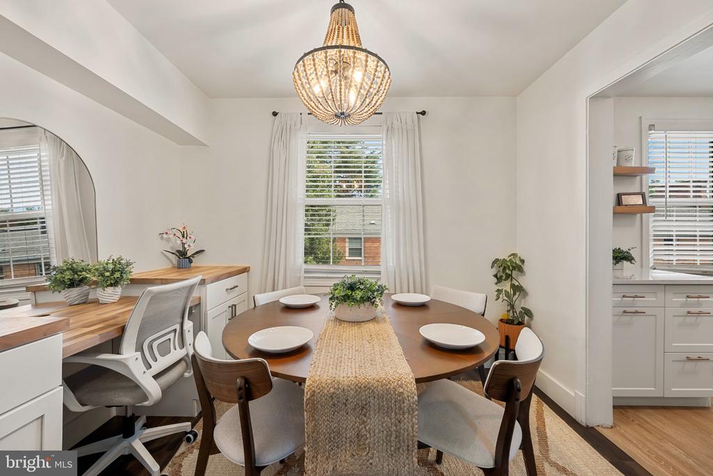 2705 ARLINGTON BOULEVARD Unit: 202