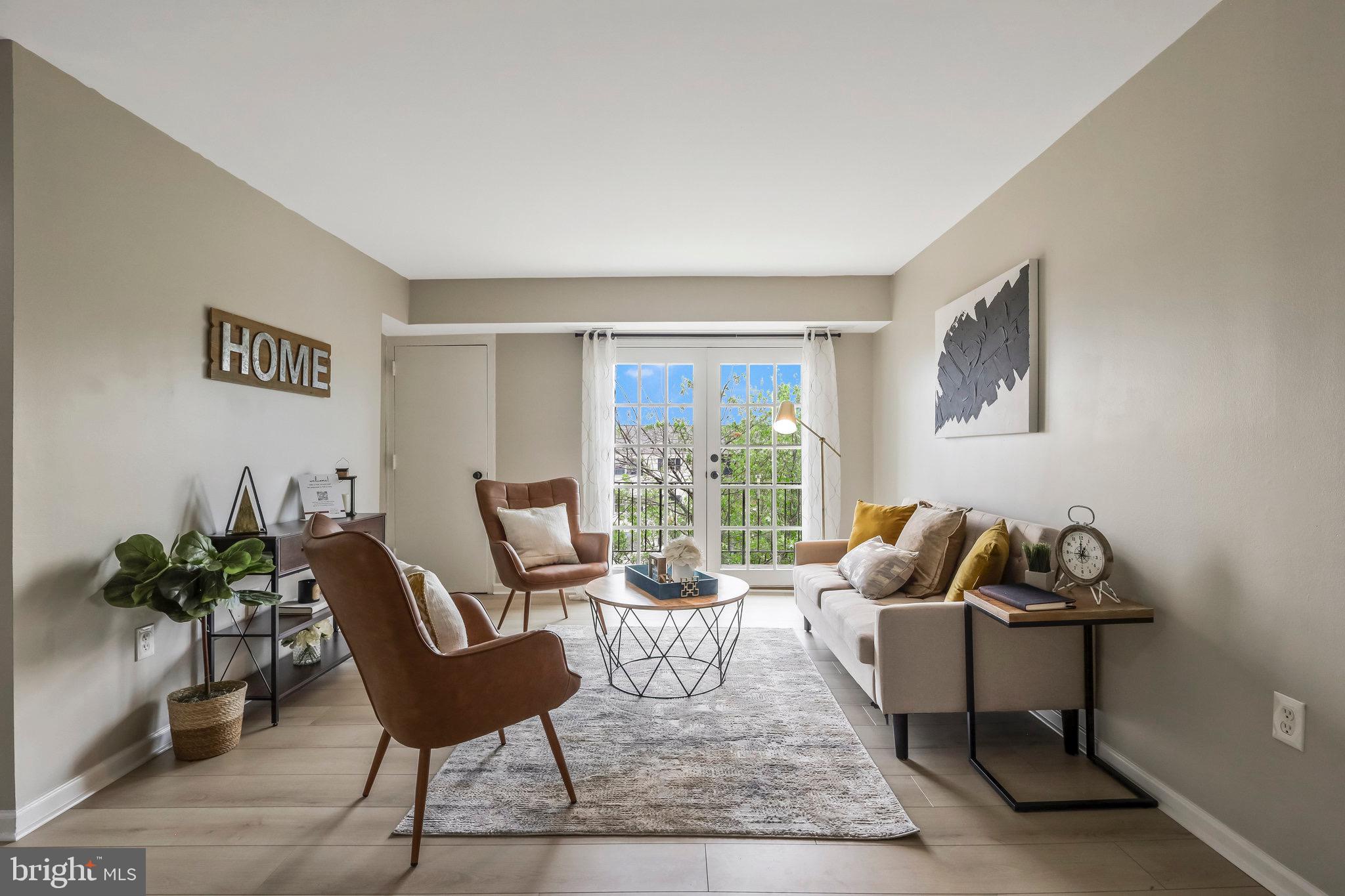 436 N Armistead STREET Unit: 302