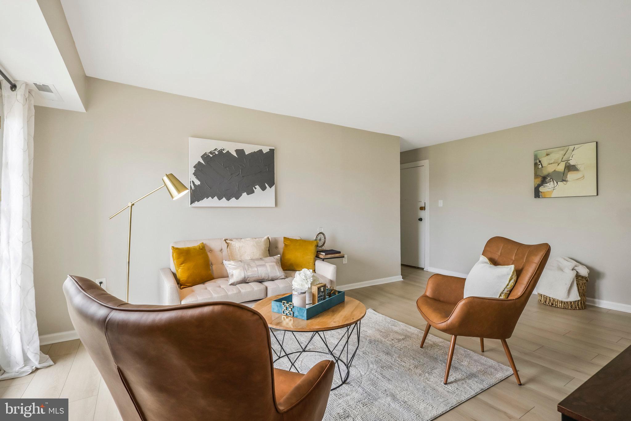 436 N Armistead STREET Unit: 302
