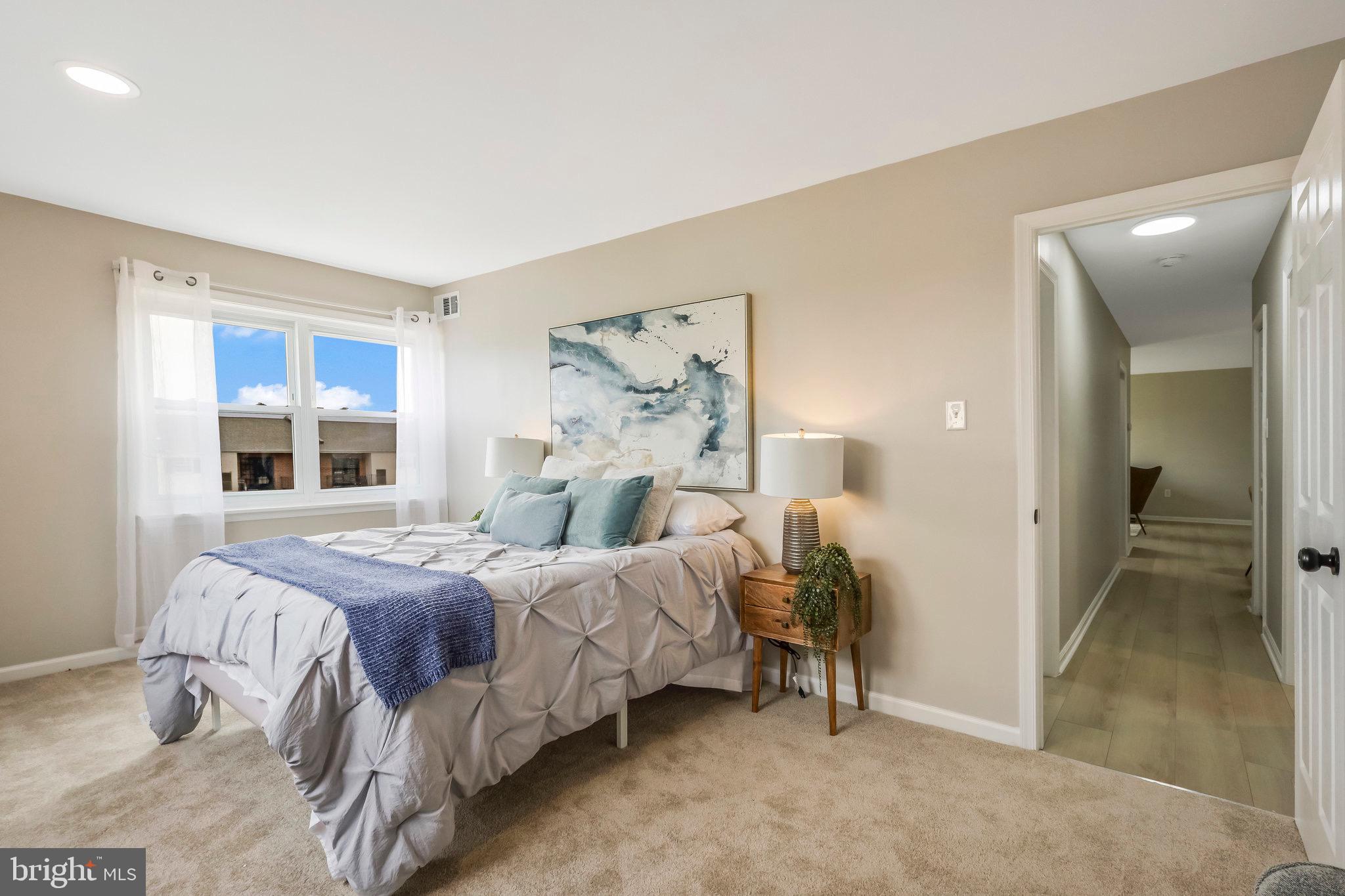 436 N Armistead STREET Unit: 302