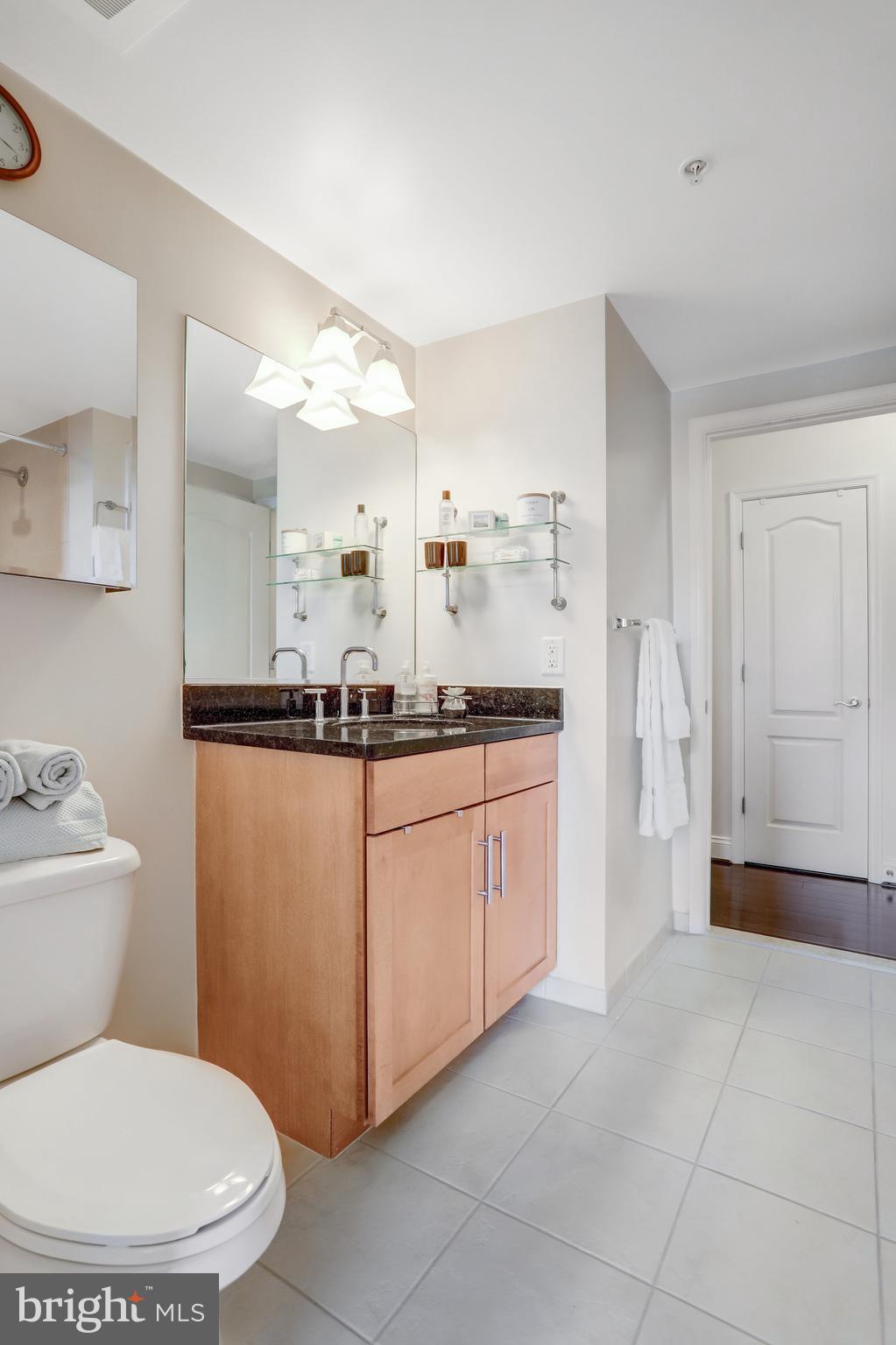 1111 Oronoco STREET Unit: 532