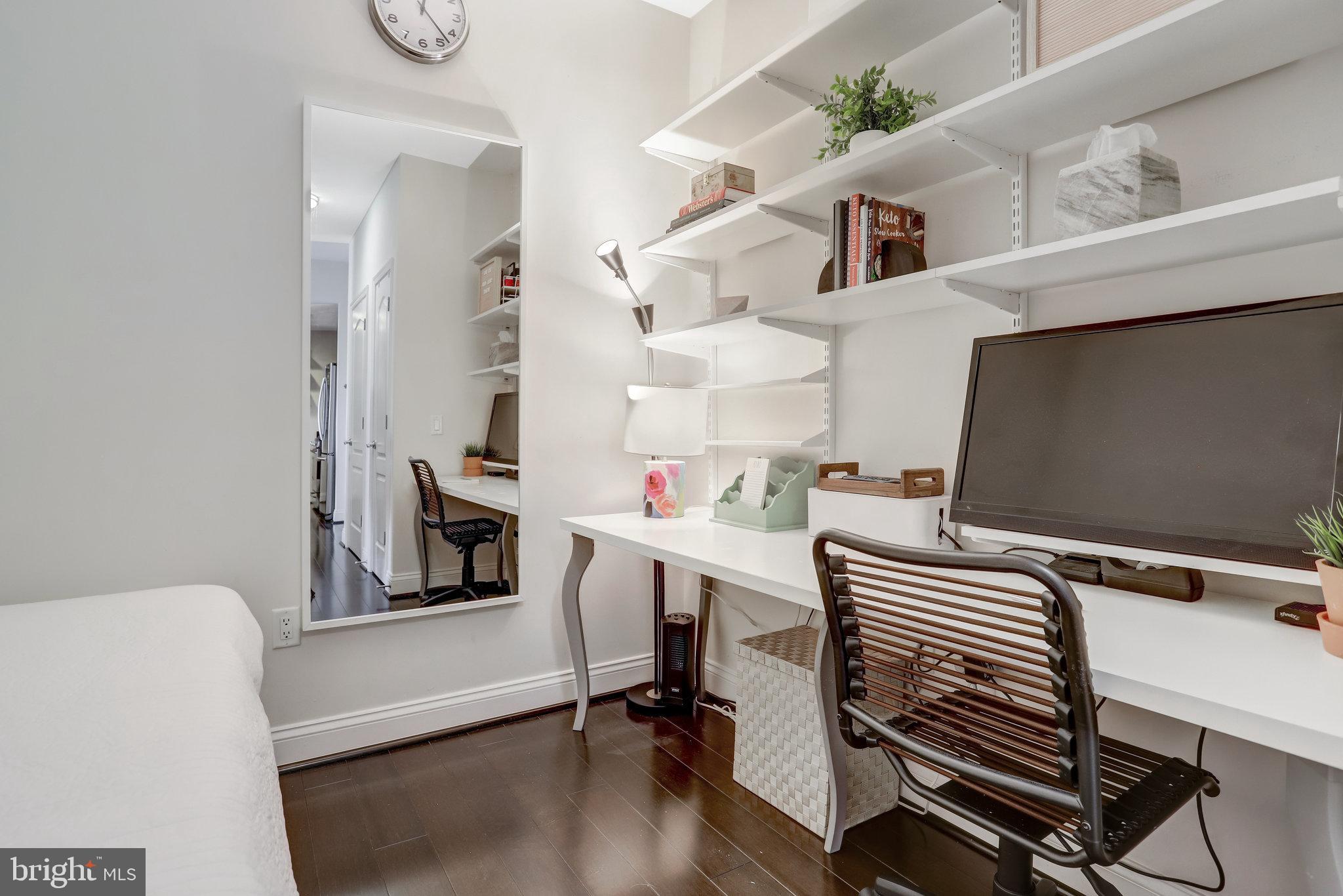 1111 Oronoco STREET Unit: 532