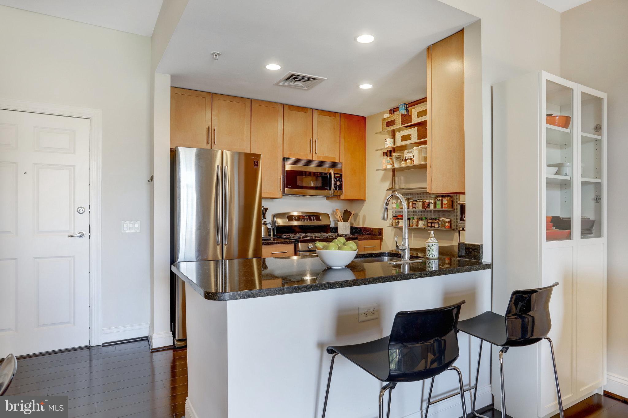 1111 Oronoco STREET Unit: 532