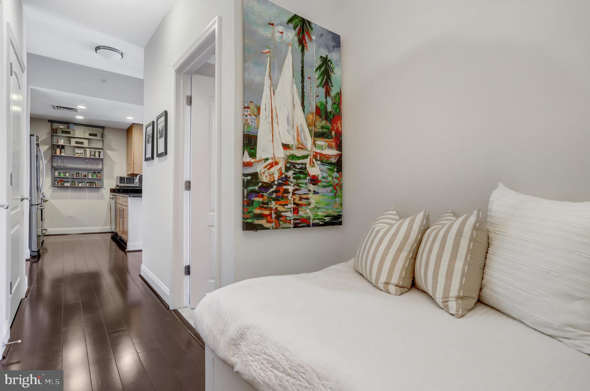 1111 Oronoco STREET Unit: 532