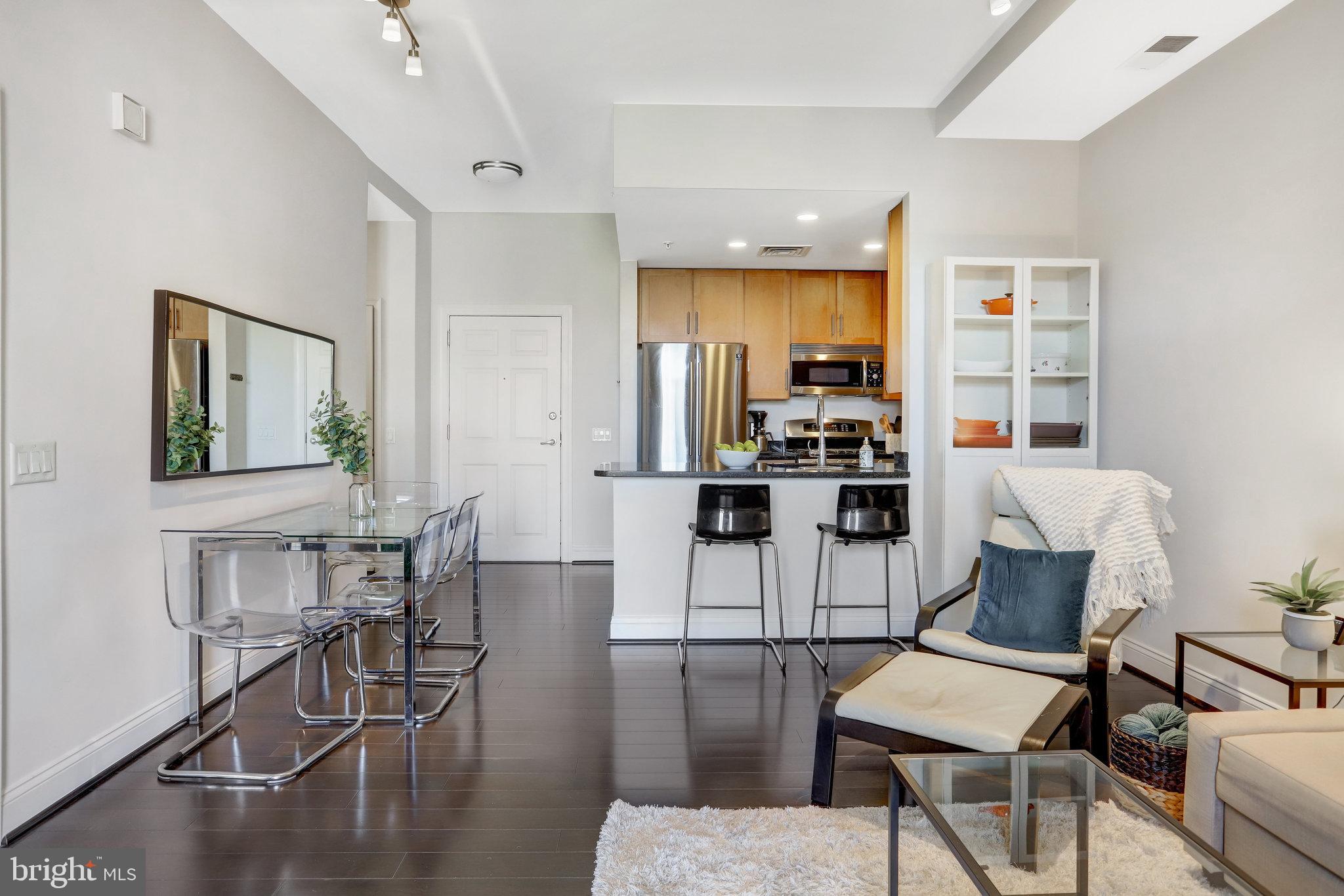 1111 Oronoco STREET Unit: 532