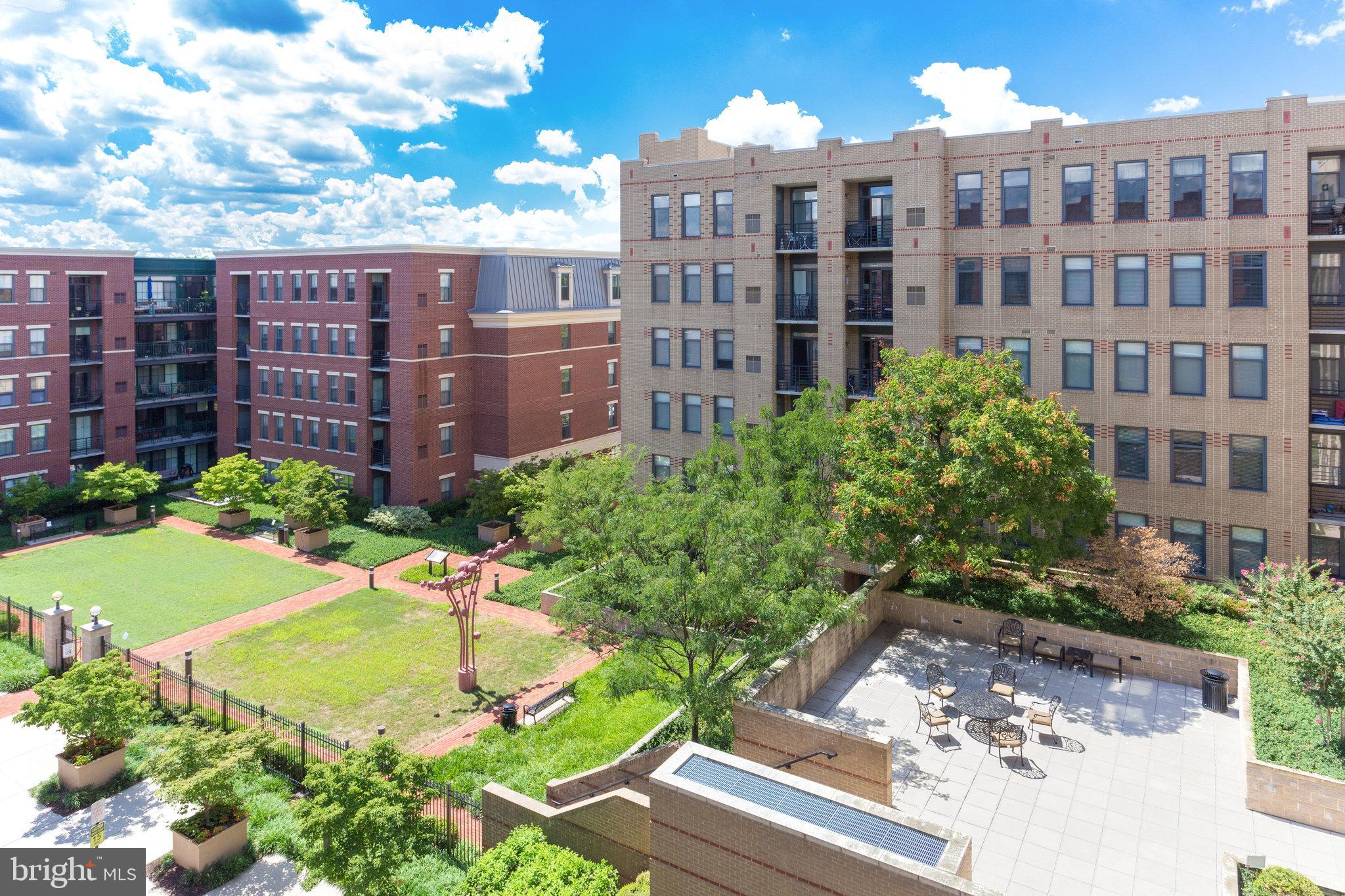 1111 Oronoco STREET Unit: 532