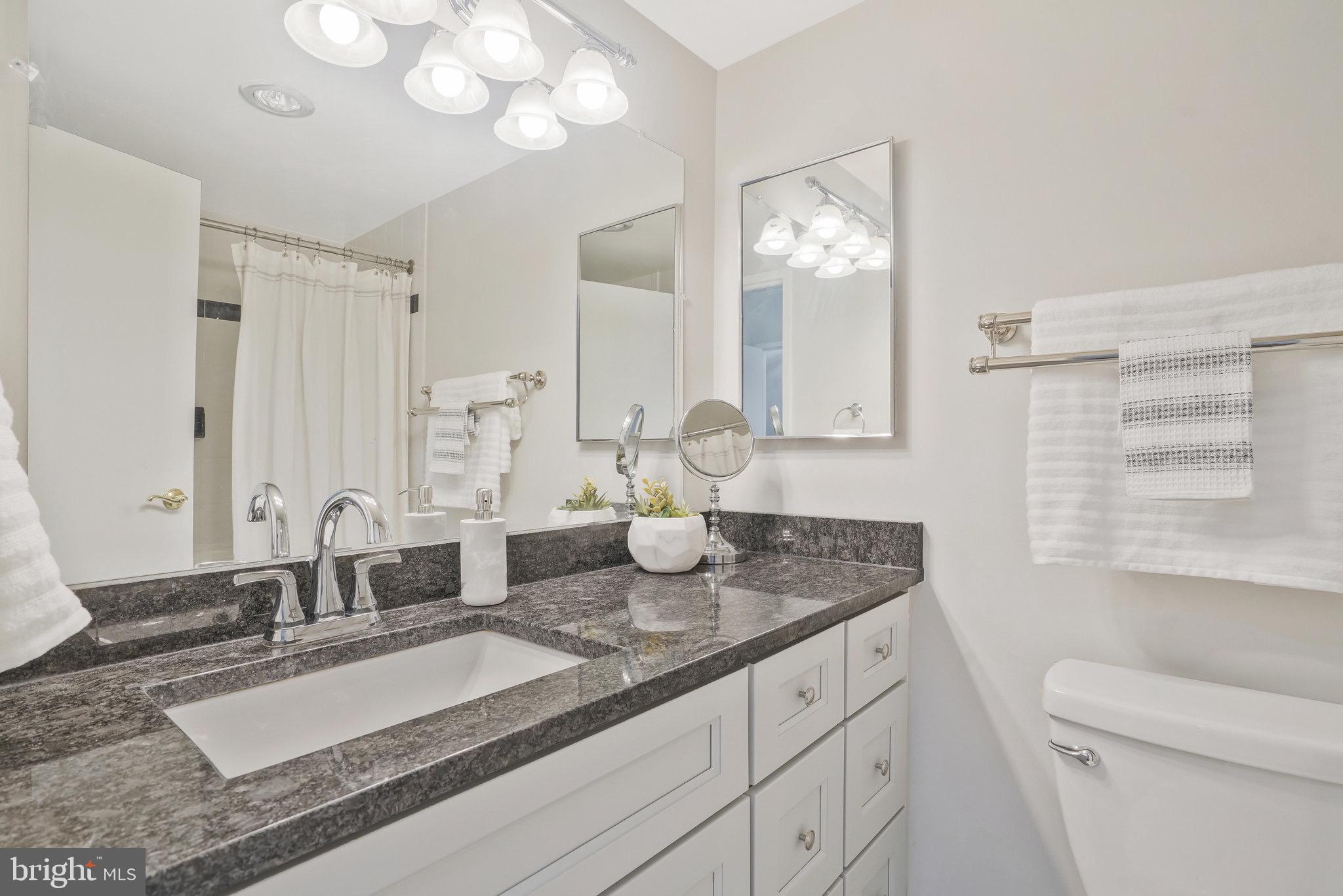 5500 Holmes Run PARKWAY Unit: 405