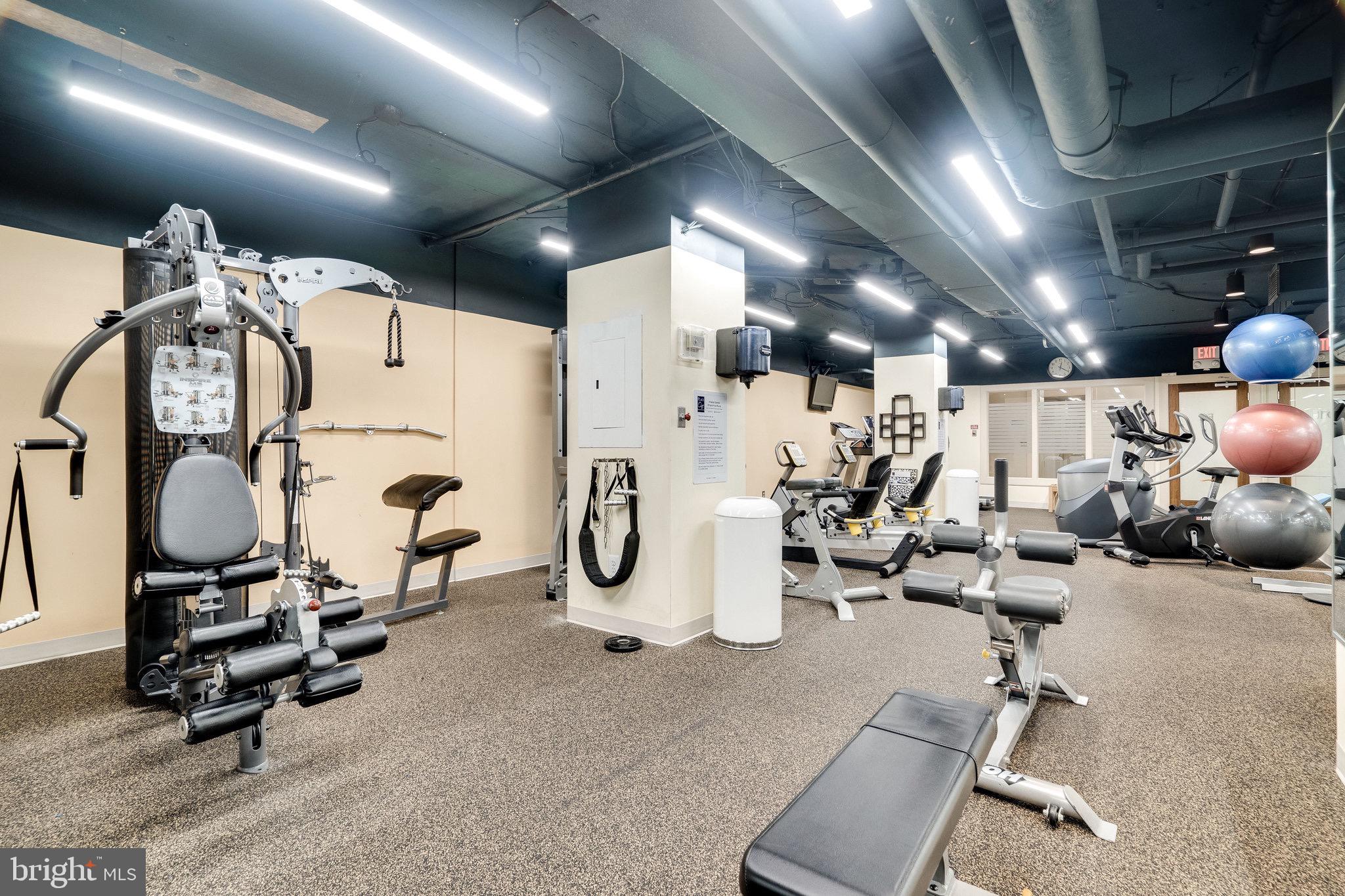 5500 Holmes Run PARKWAY Unit: 405