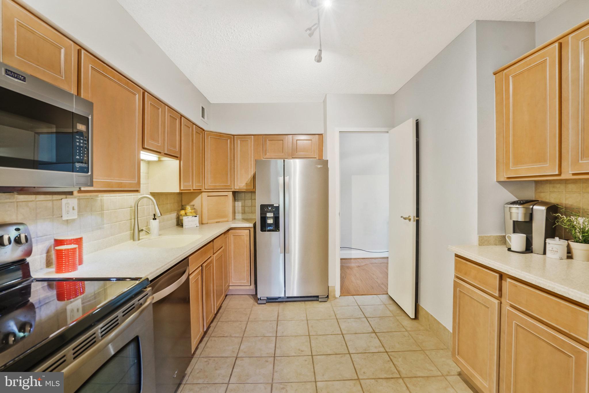 5500 Holmes Run PARKWAY Unit: 405