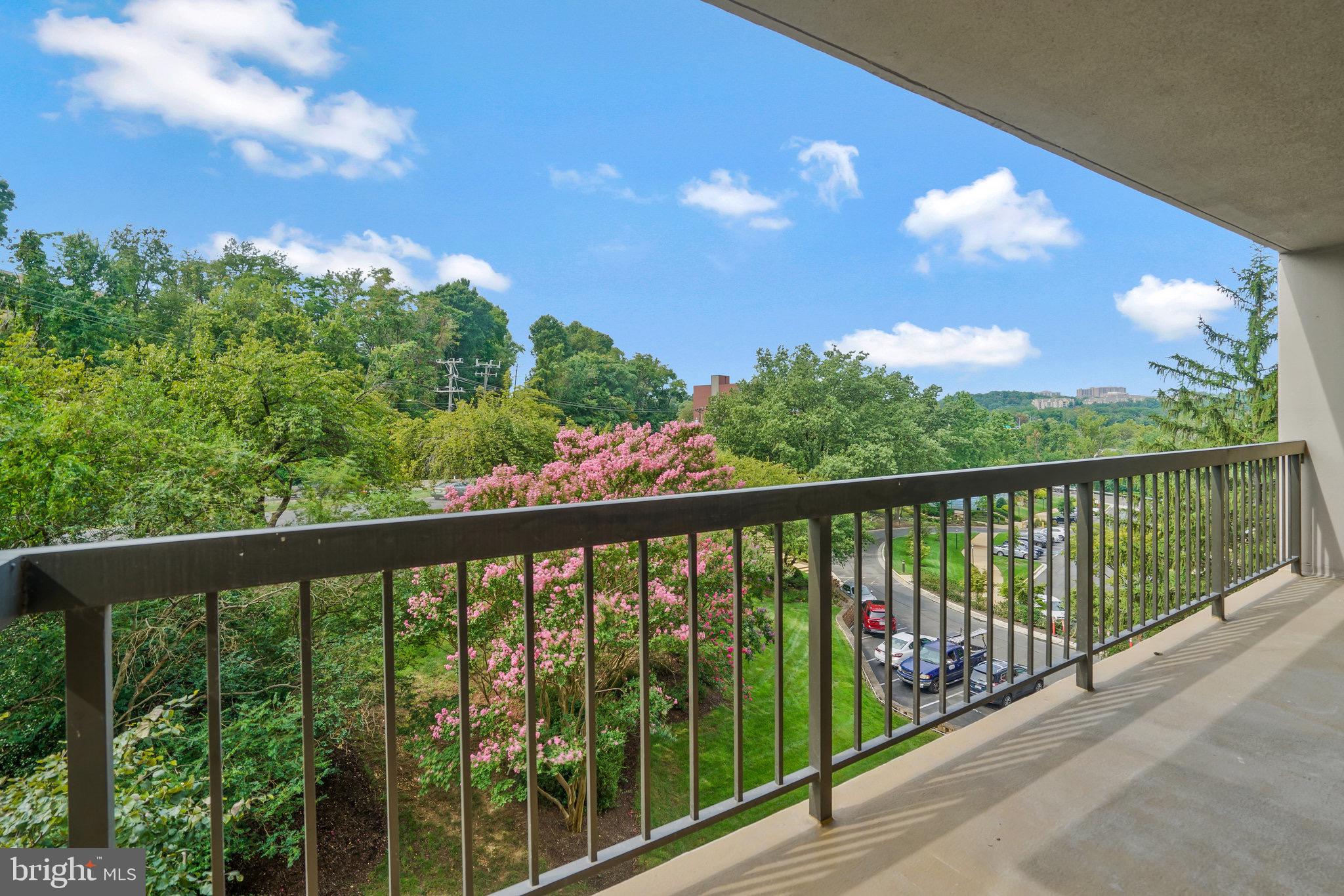 5500 Holmes Run PARKWAY Unit: 405