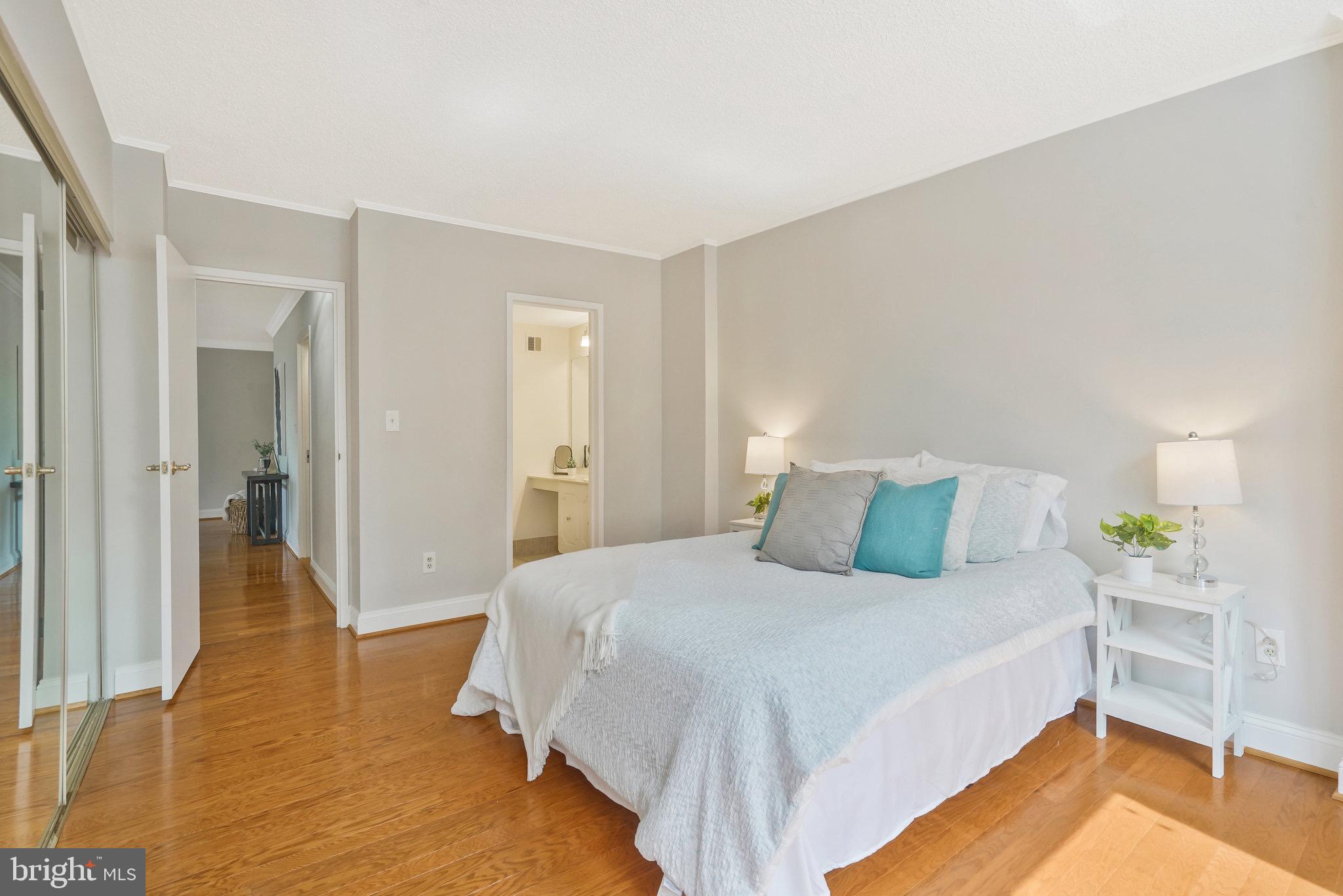 5500 Holmes Run PARKWAY Unit: 405