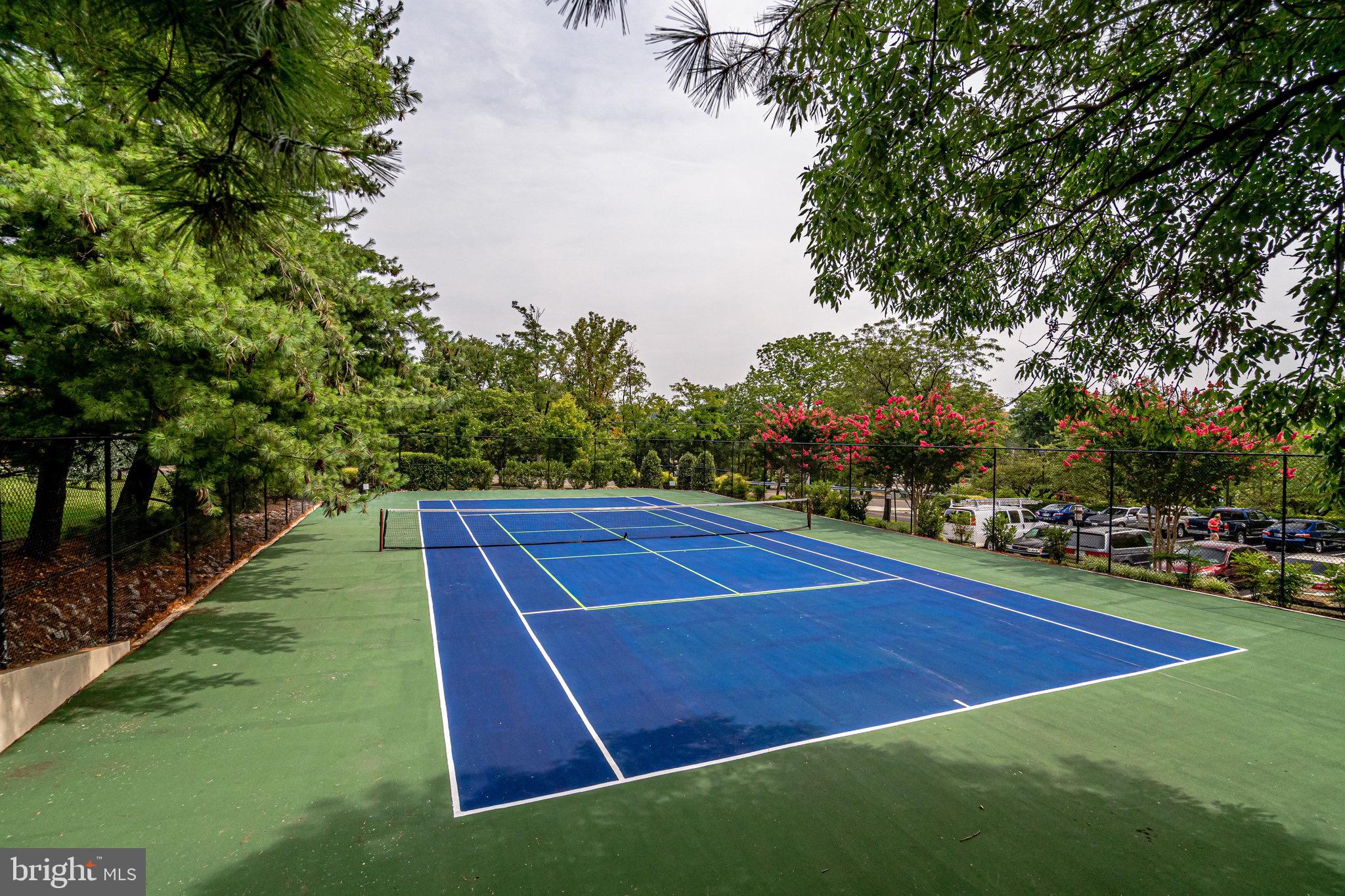5500 Holmes Run PARKWAY Unit: 405