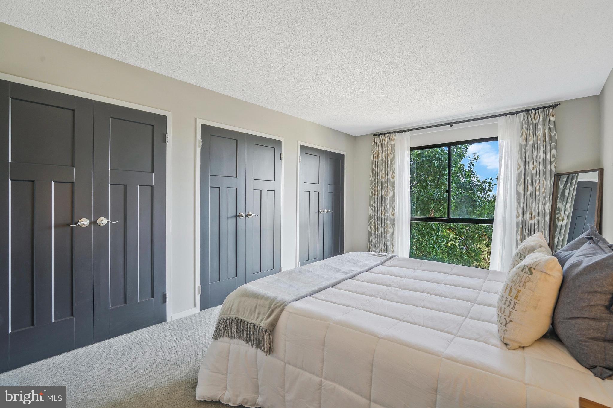 250 S Reynolds STREET Unit: 511