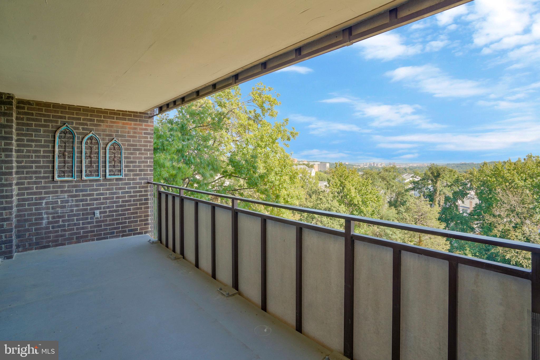 250 S Reynolds STREET Unit: 511