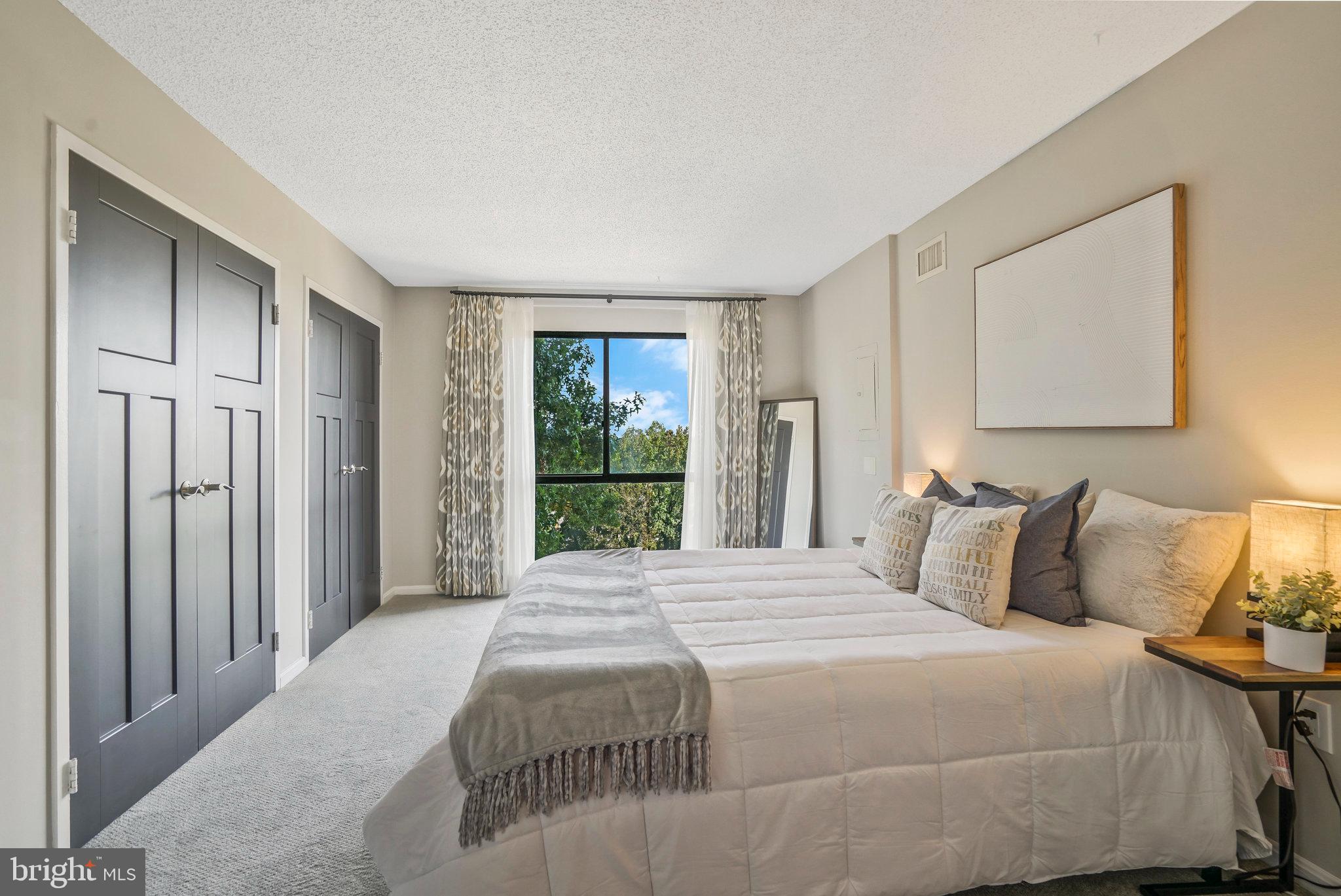 250 S Reynolds STREET Unit: 511