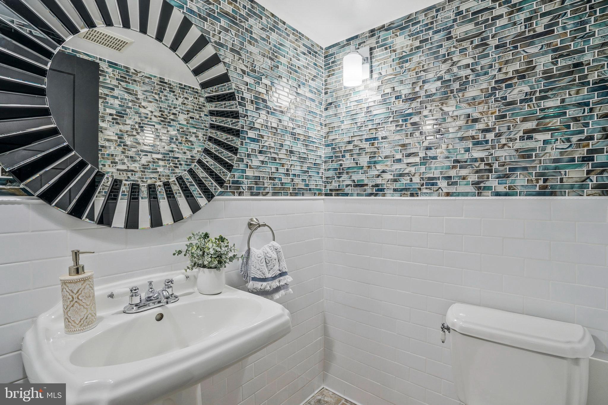 250 S Reynolds STREET Unit: 511