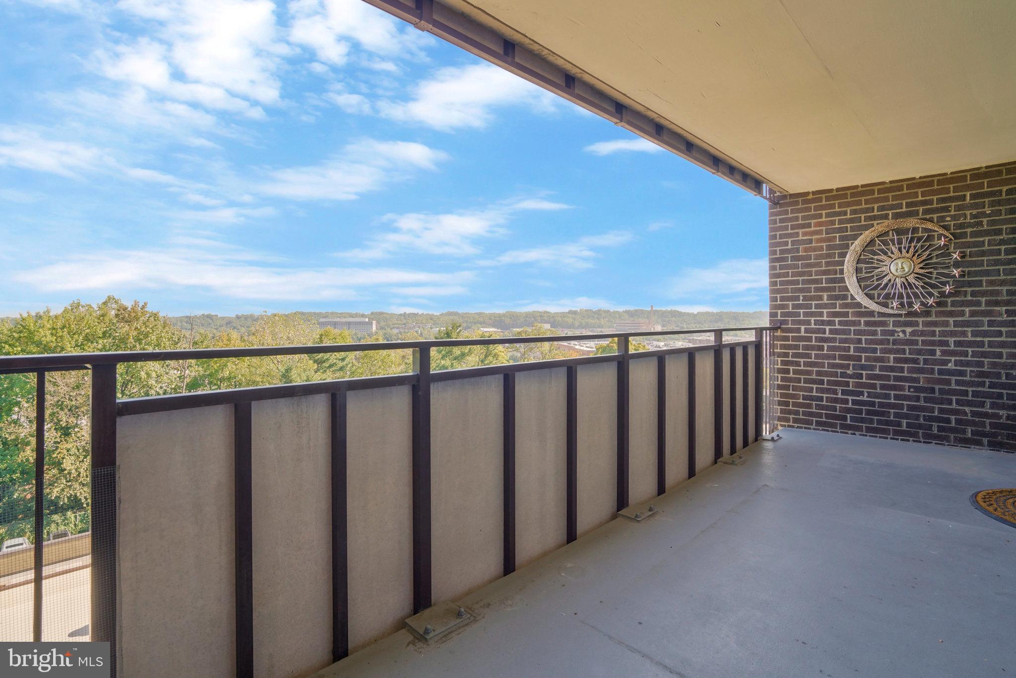 250 S Reynolds STREET Unit: 511