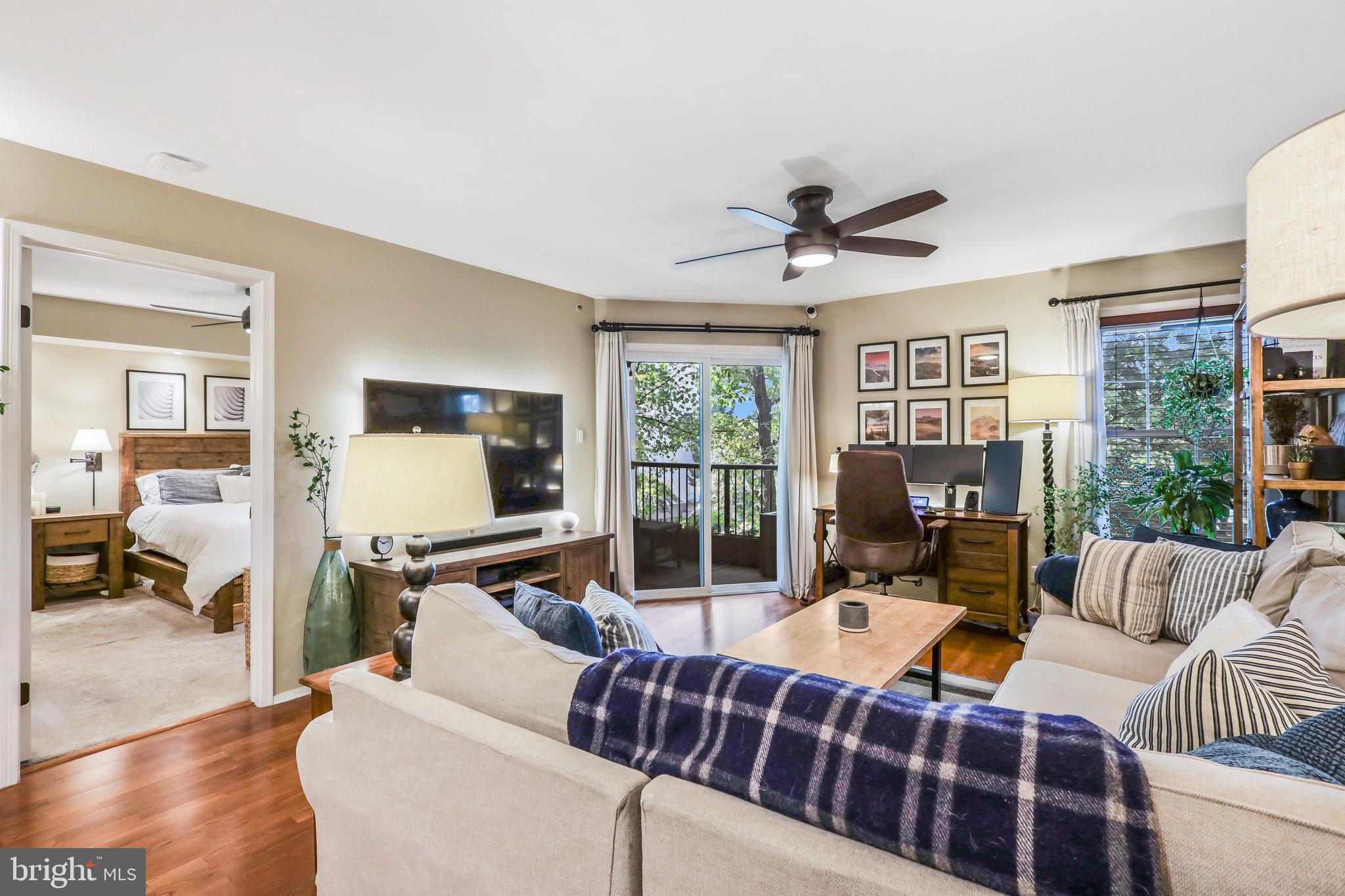 3307 Wyndham CIRCLE Unit: 2167