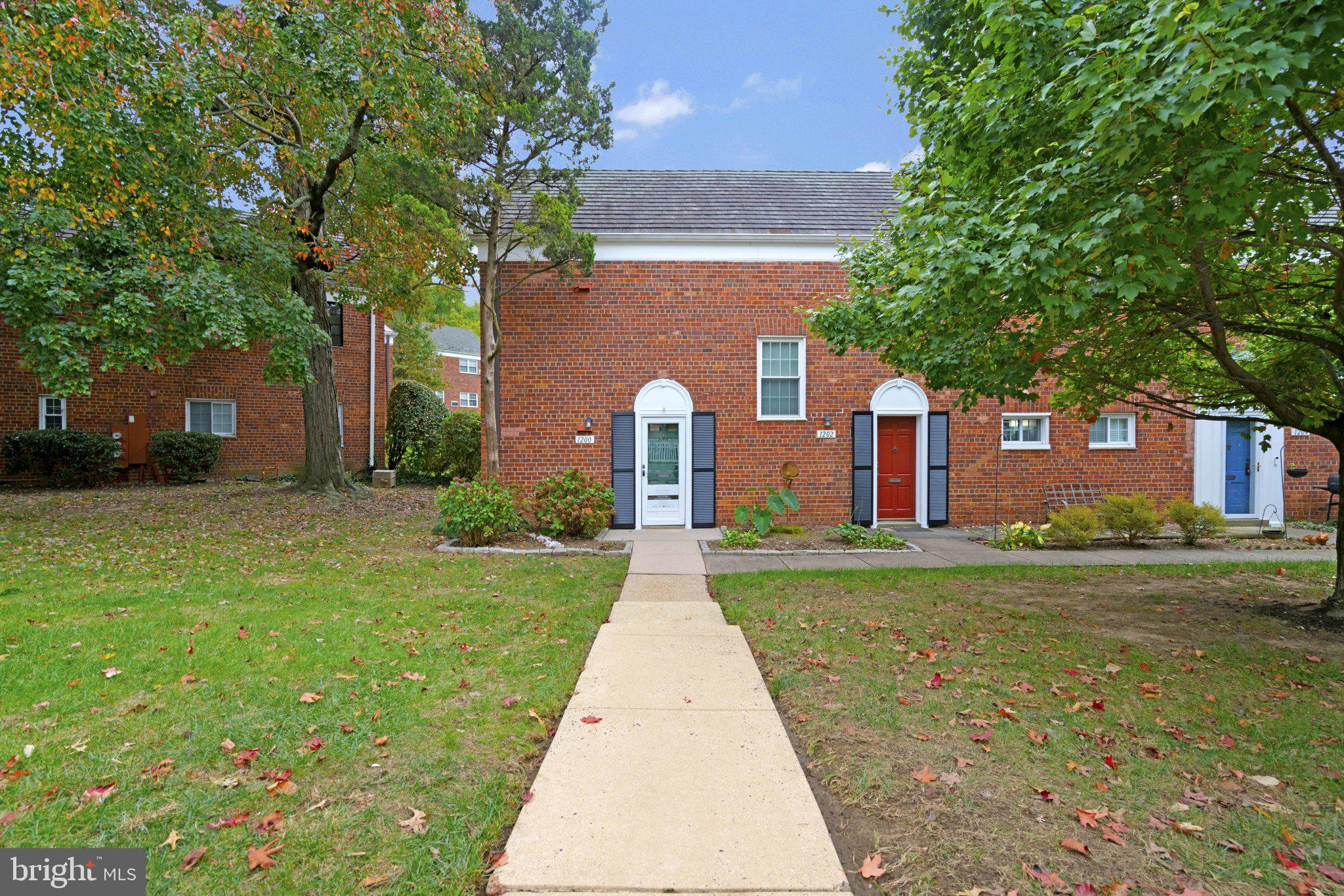 1200 Martha Custis DRIVE