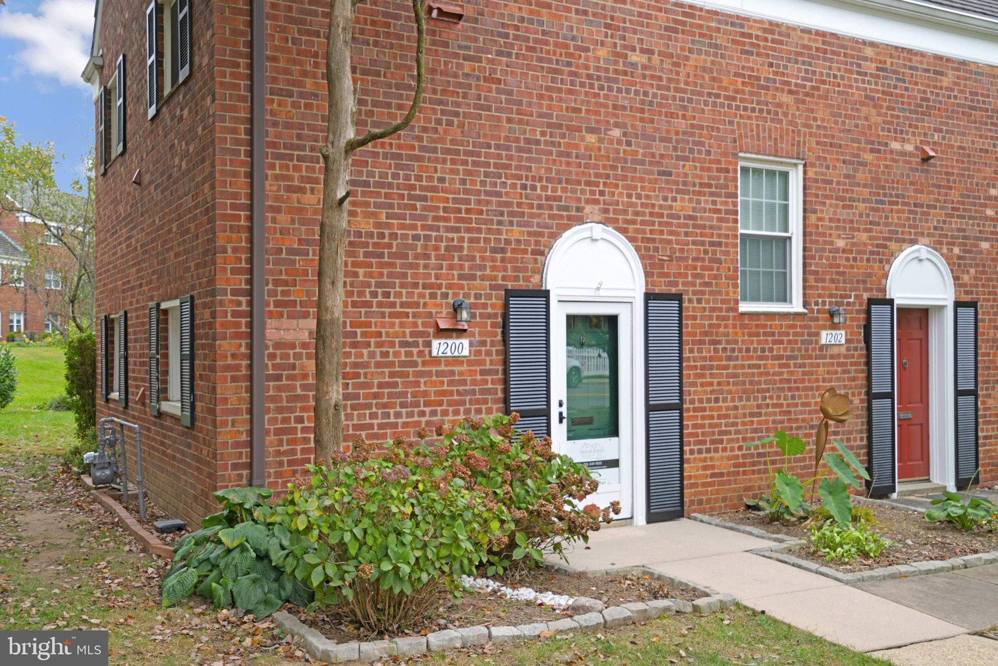 1200 Martha Custis DRIVE