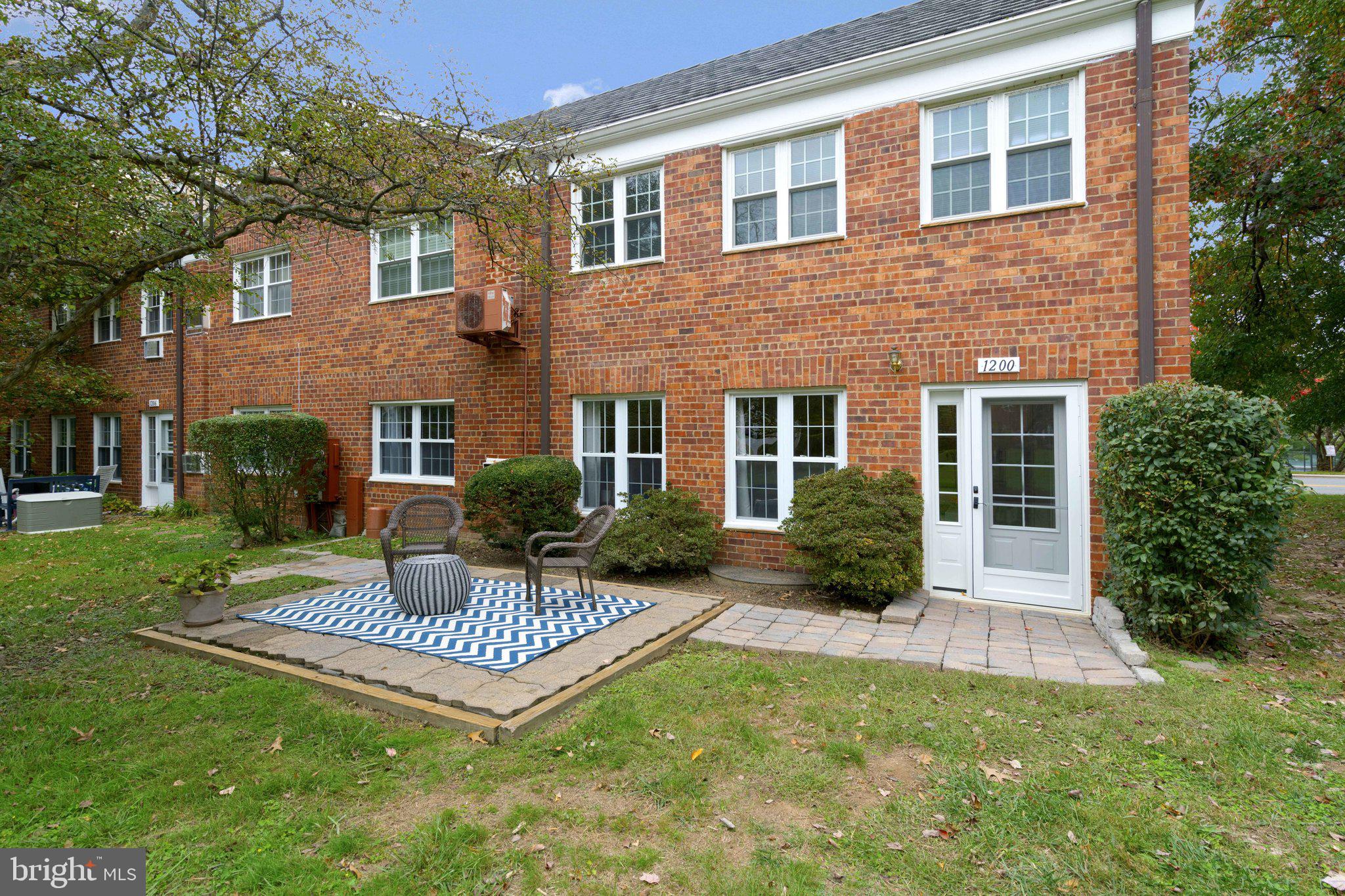 1200 Martha Custis DRIVE