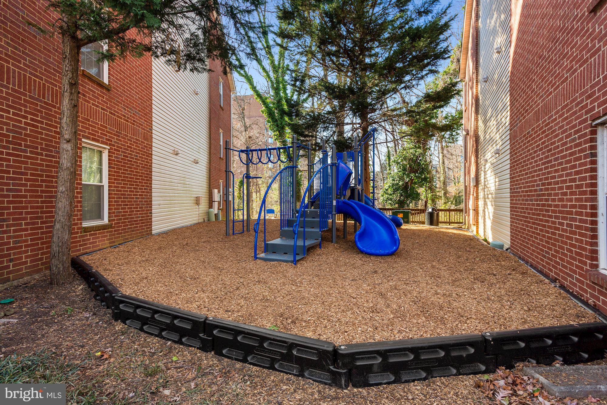 3315 Wyndham CIRCLE Unit: 1222