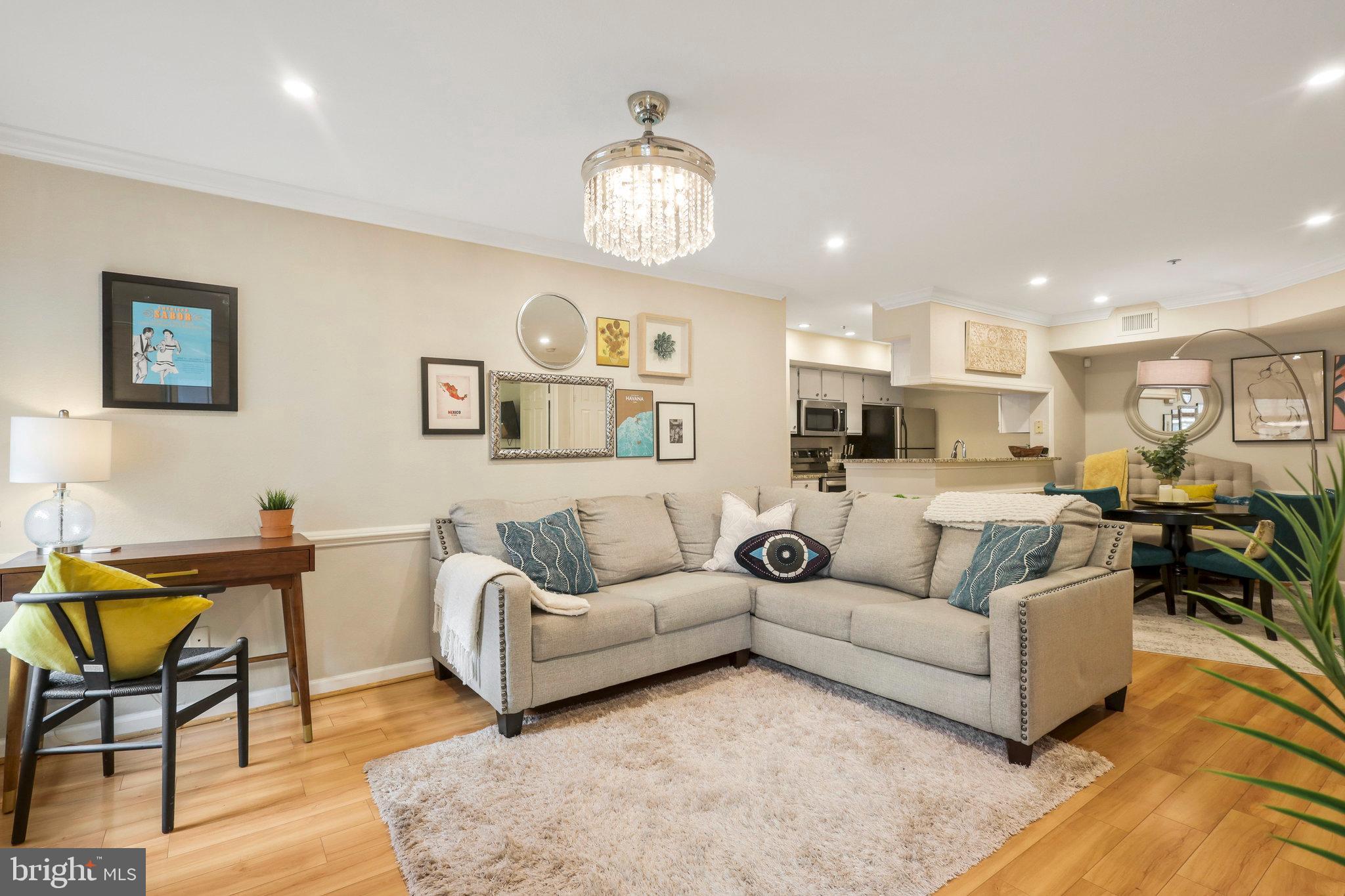 3315 Wyndham CIRCLE Unit: 1222