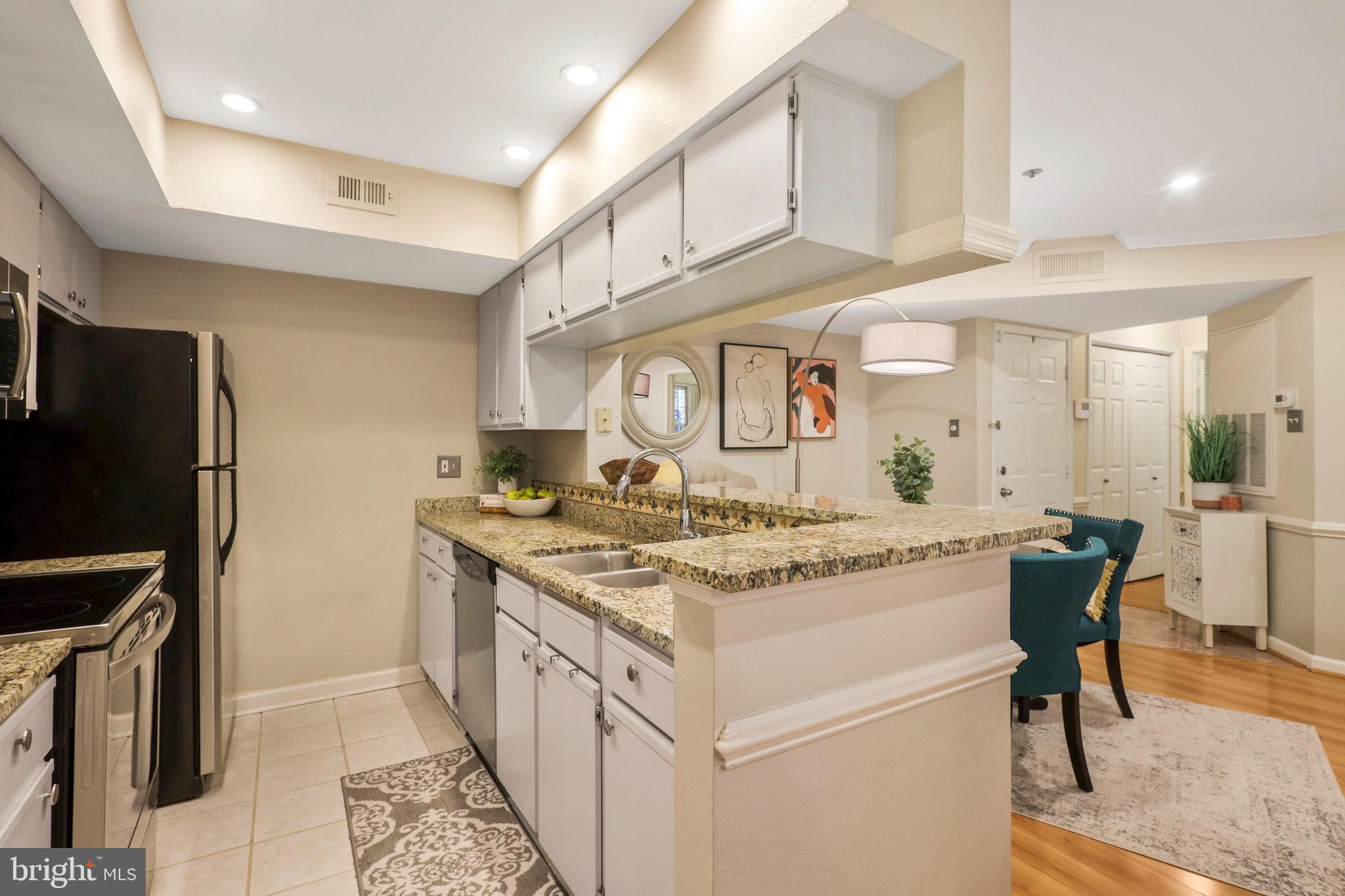 3315 Wyndham CIRCLE Unit: 1222