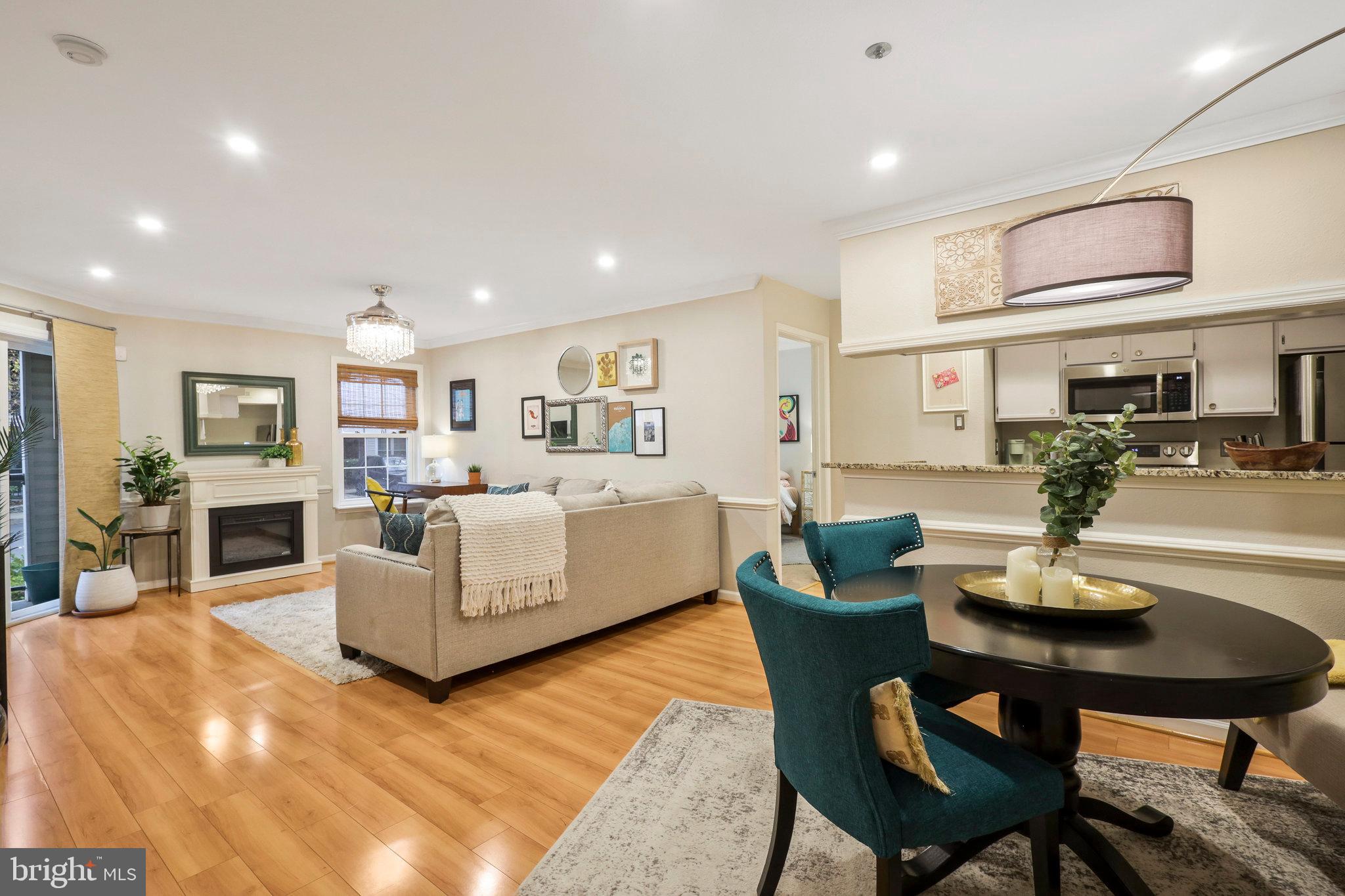 3315 Wyndham CIRCLE Unit: 1222