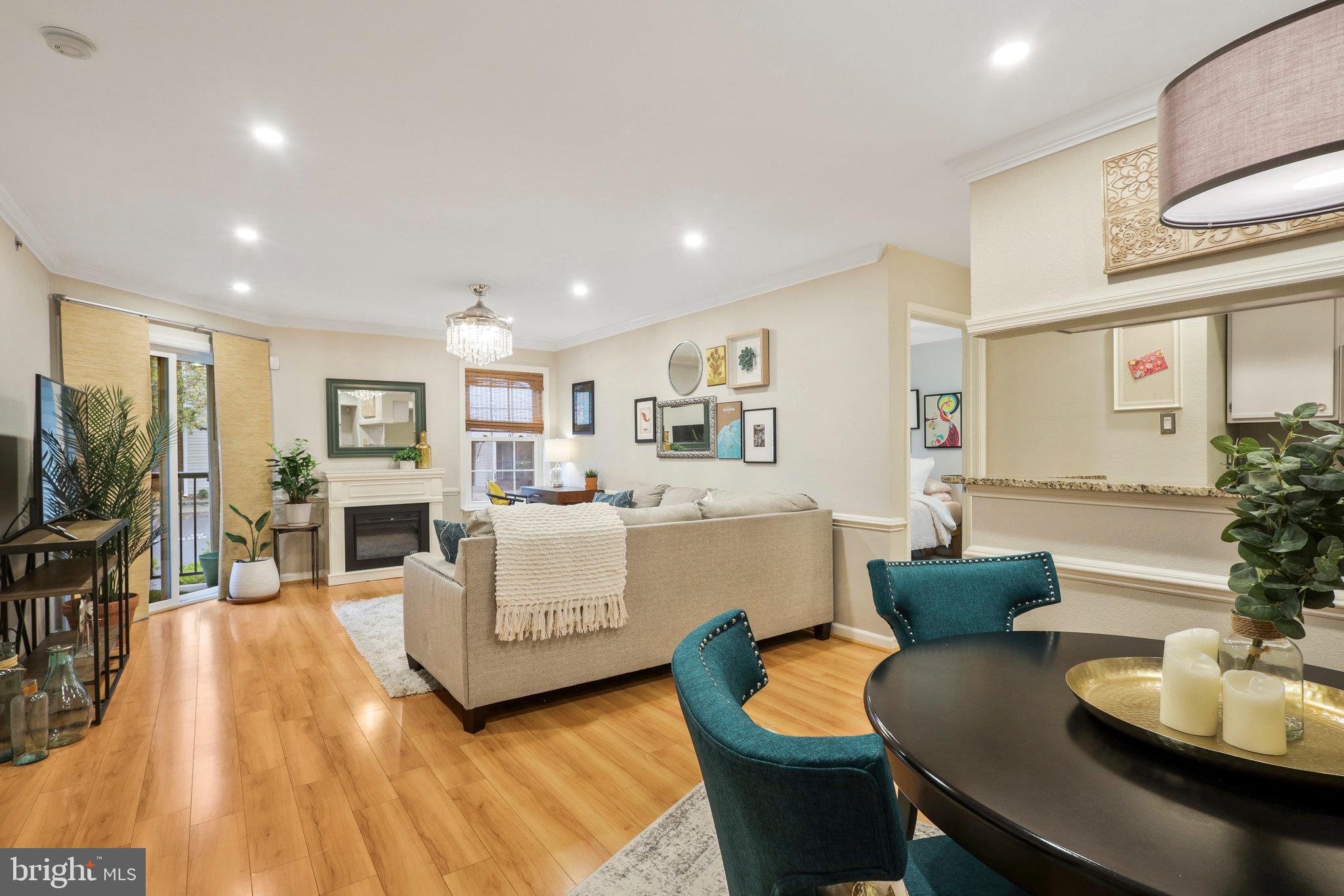 3315 Wyndham CIRCLE Unit: 1222