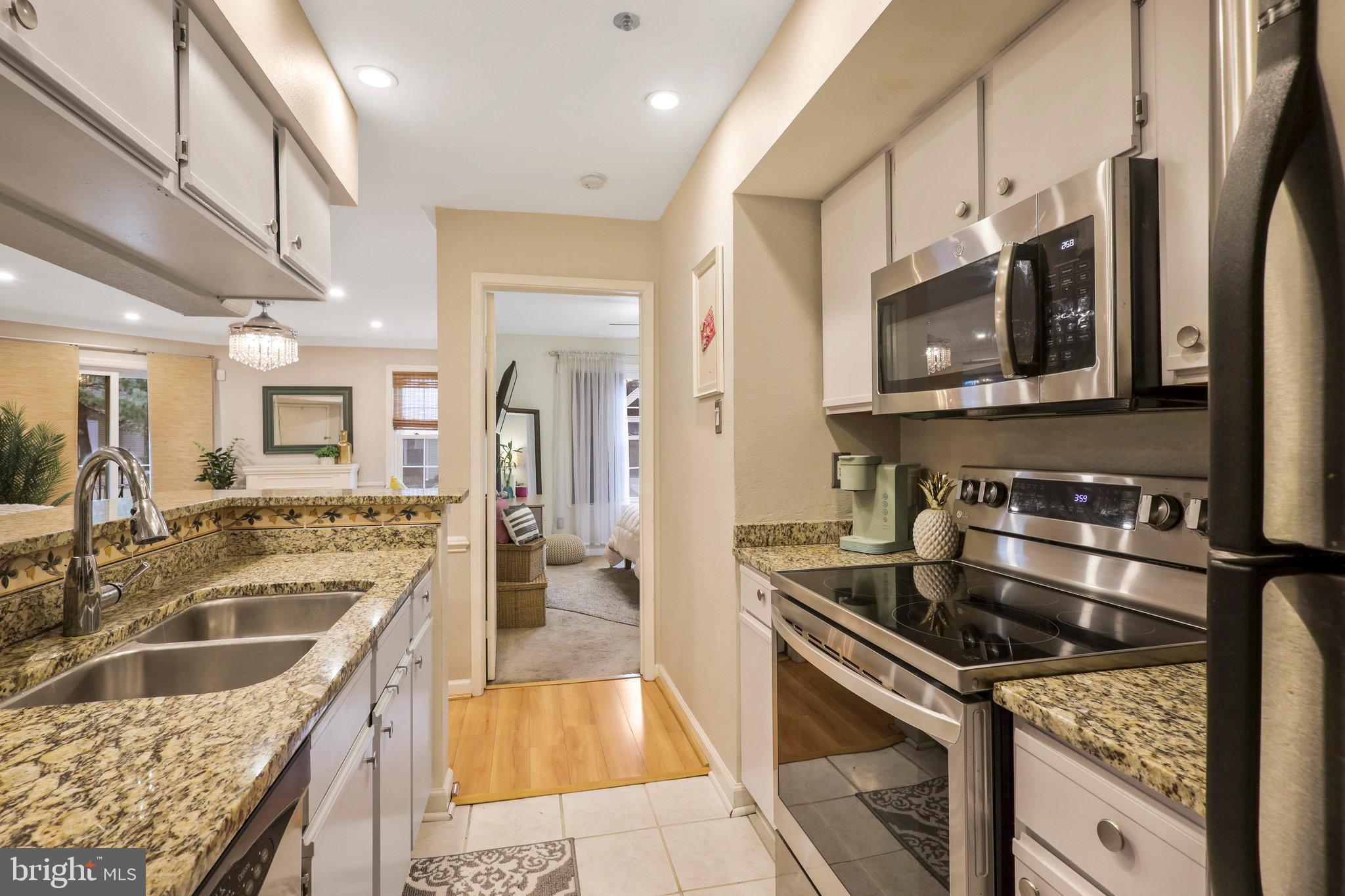 3315 Wyndham CIRCLE Unit: 1222