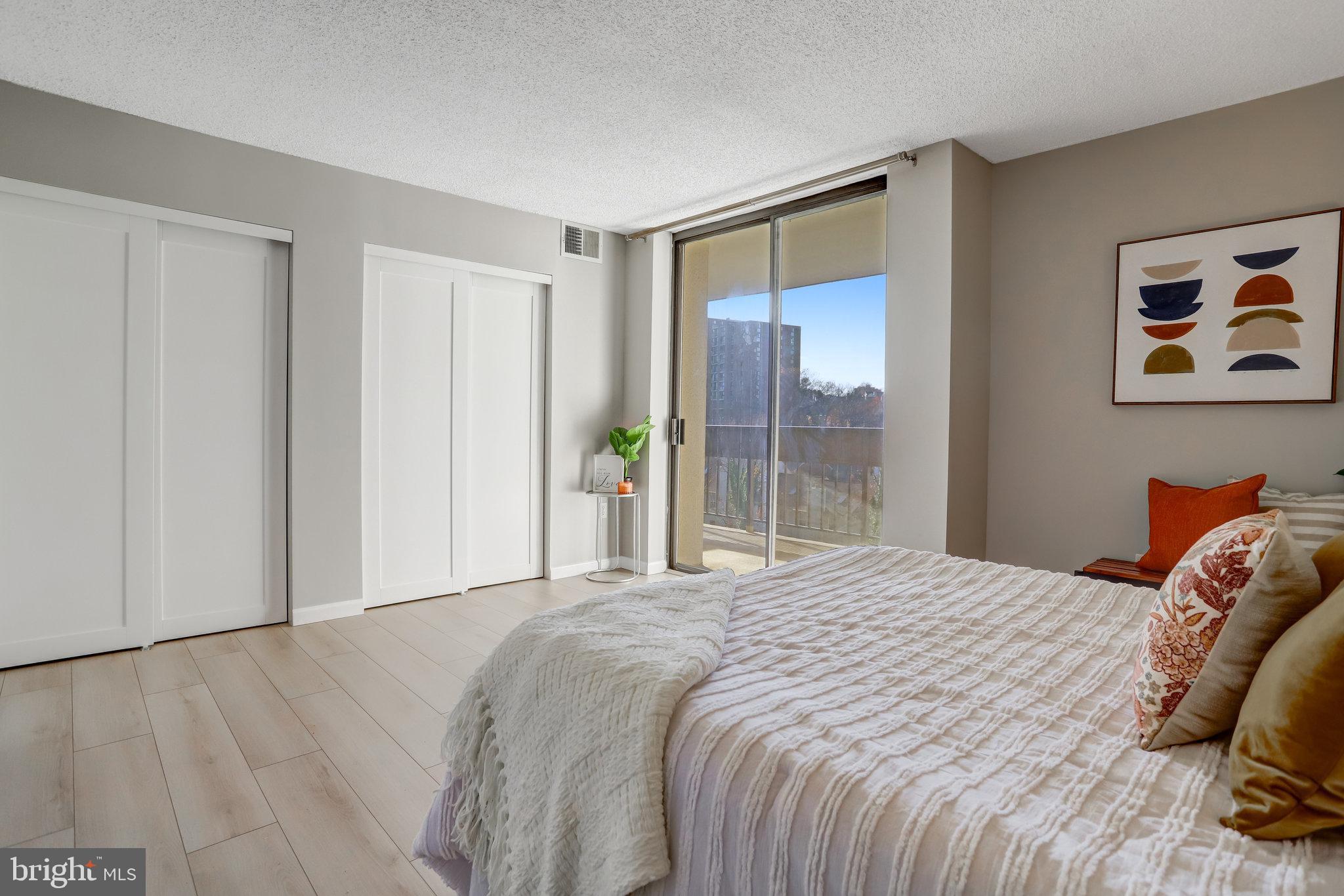 5300 Holmes Run PARKWAY Unit: 720
