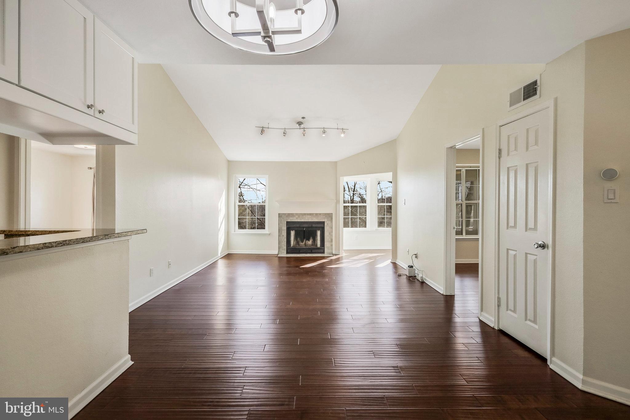 3313 Wyndham Circle Unit: 4203