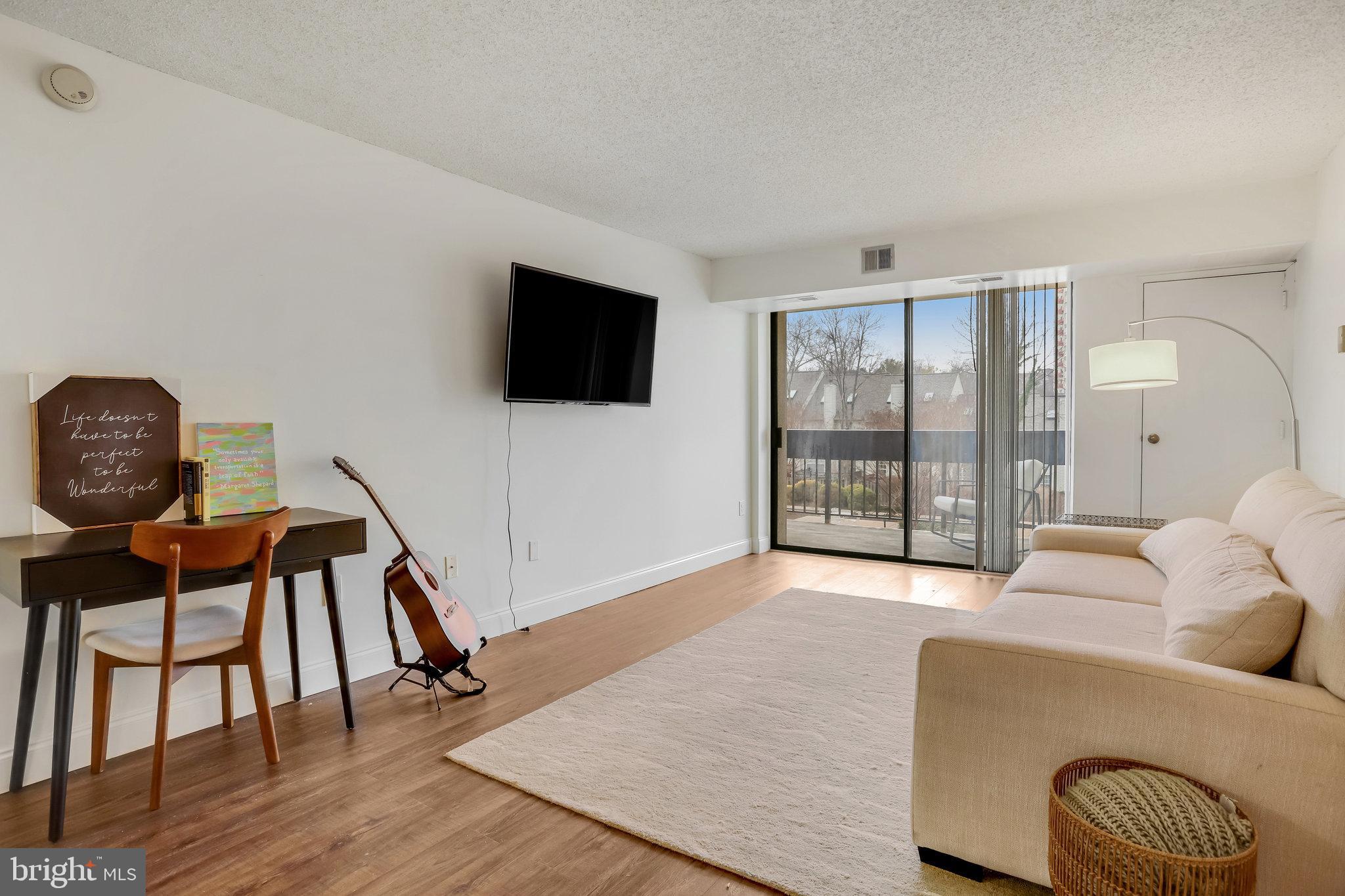 5300 Holmes Run Parkway Unit: 417