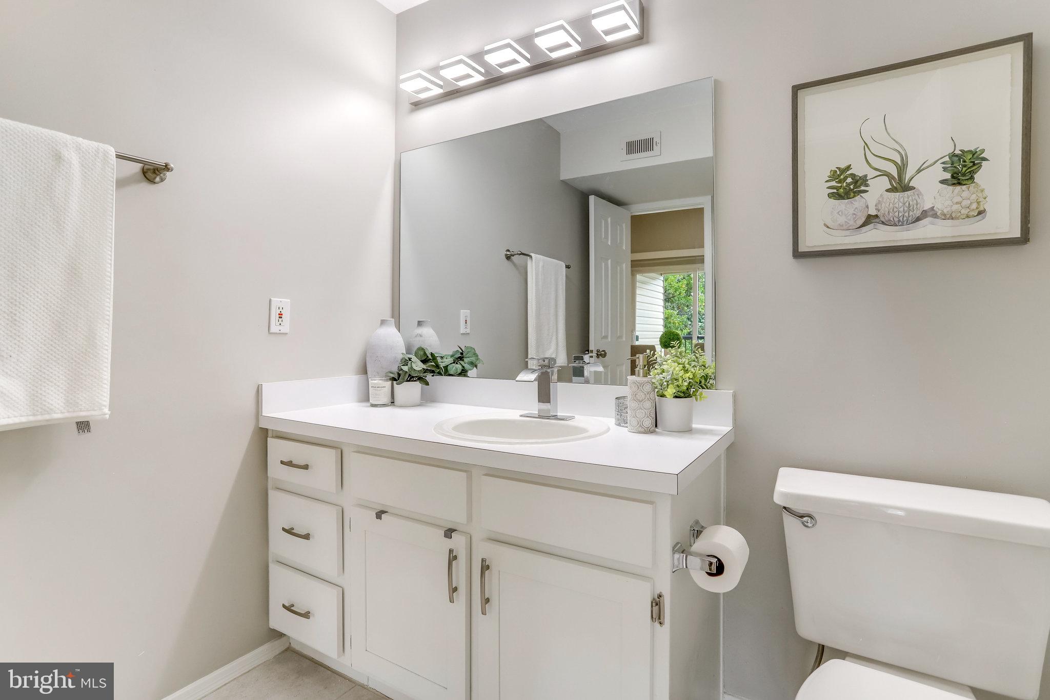 3308 Wyndham Cir #323