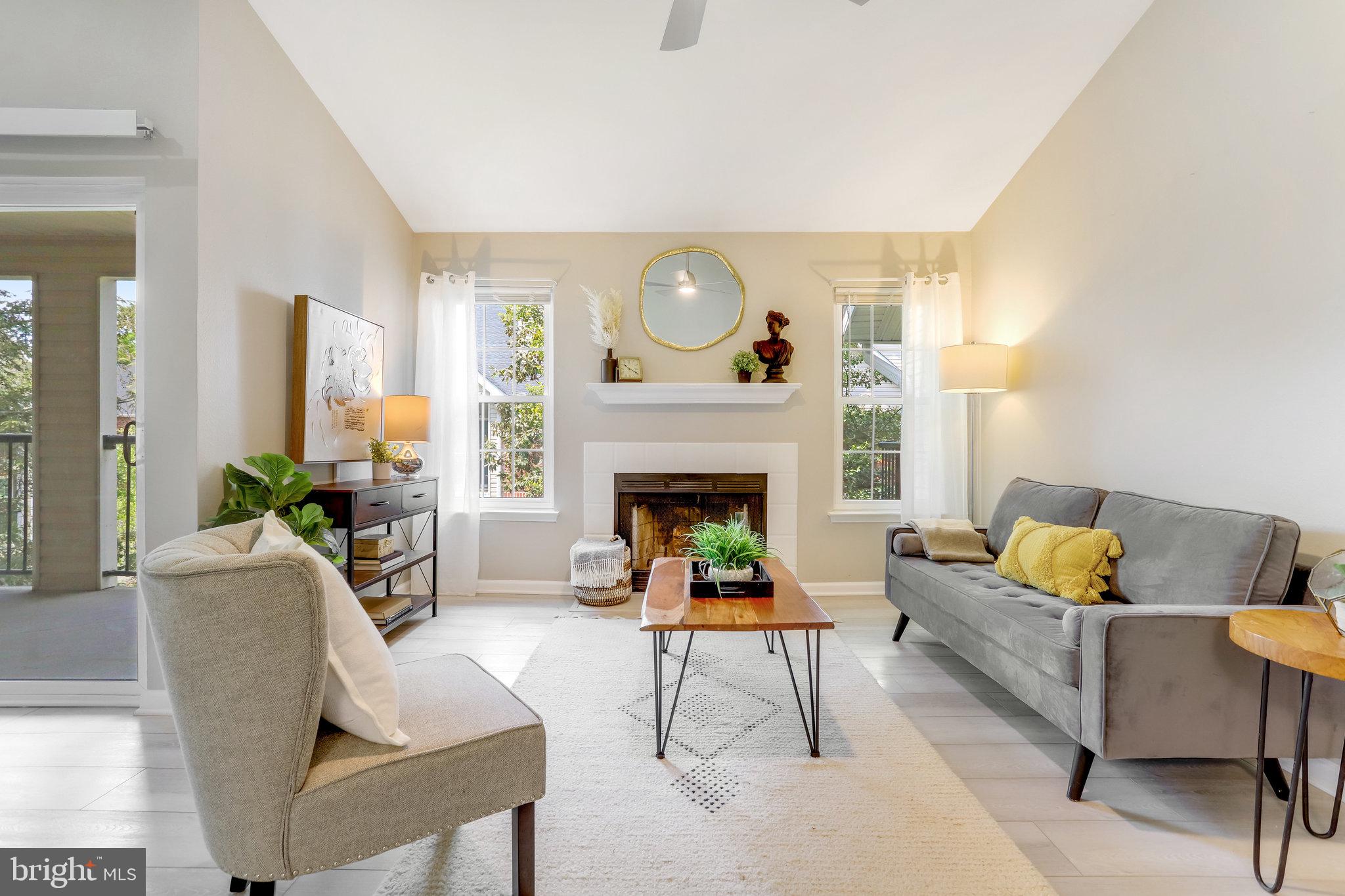 3308 Wyndham Cir #323