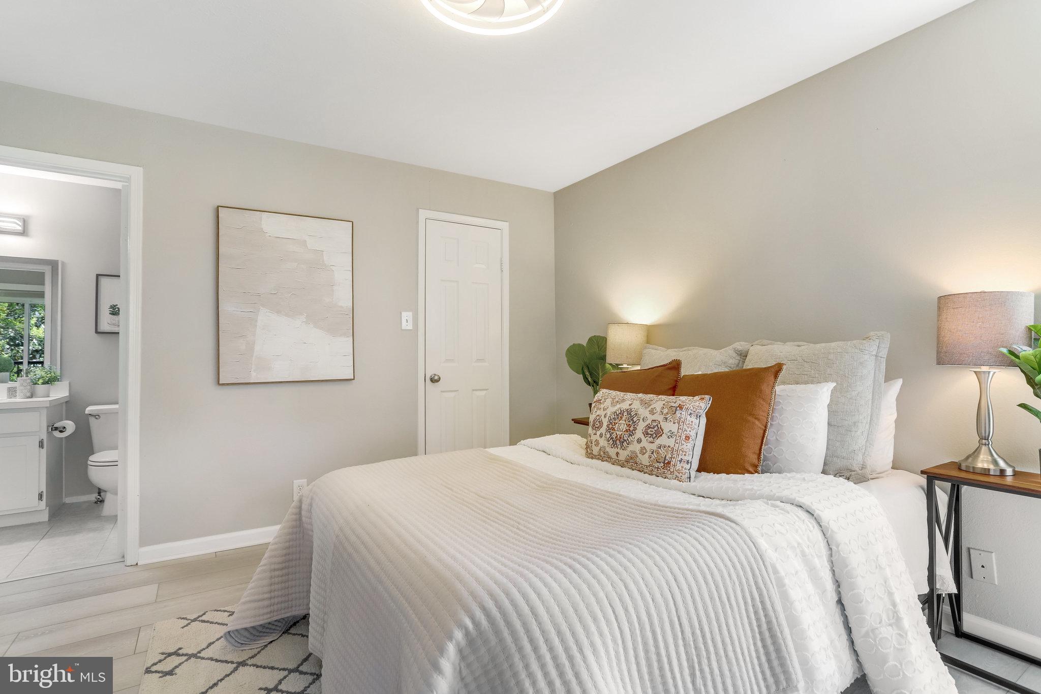 3308 Wyndham Cir #323