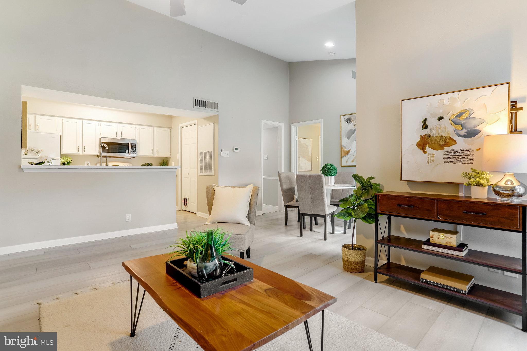 3308 Wyndham Cir #323