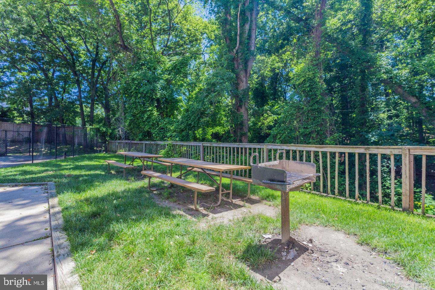 3308 Wyndham Cir #323