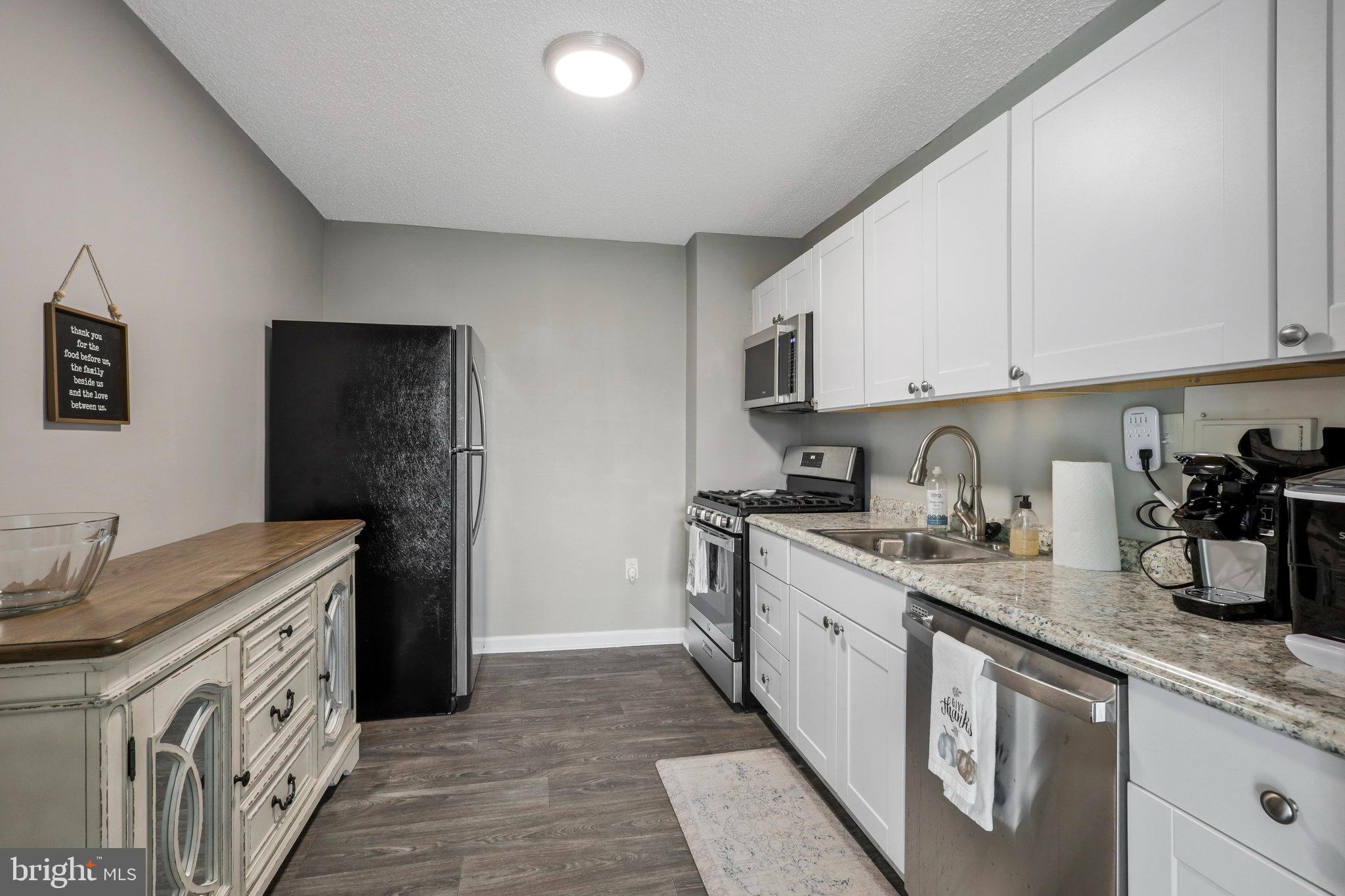 1225 Martha Custis Dr #216