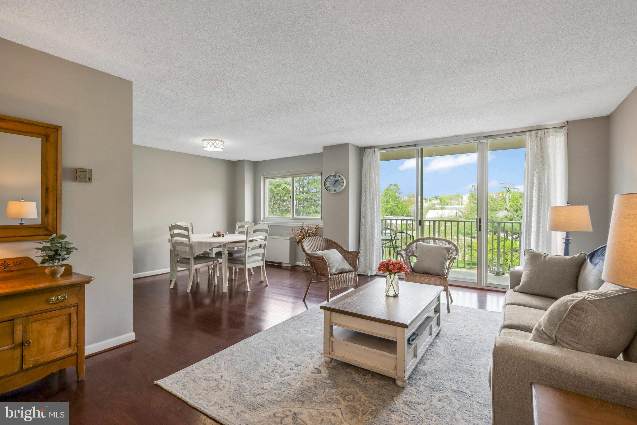 1225 Martha Custis Dr #216