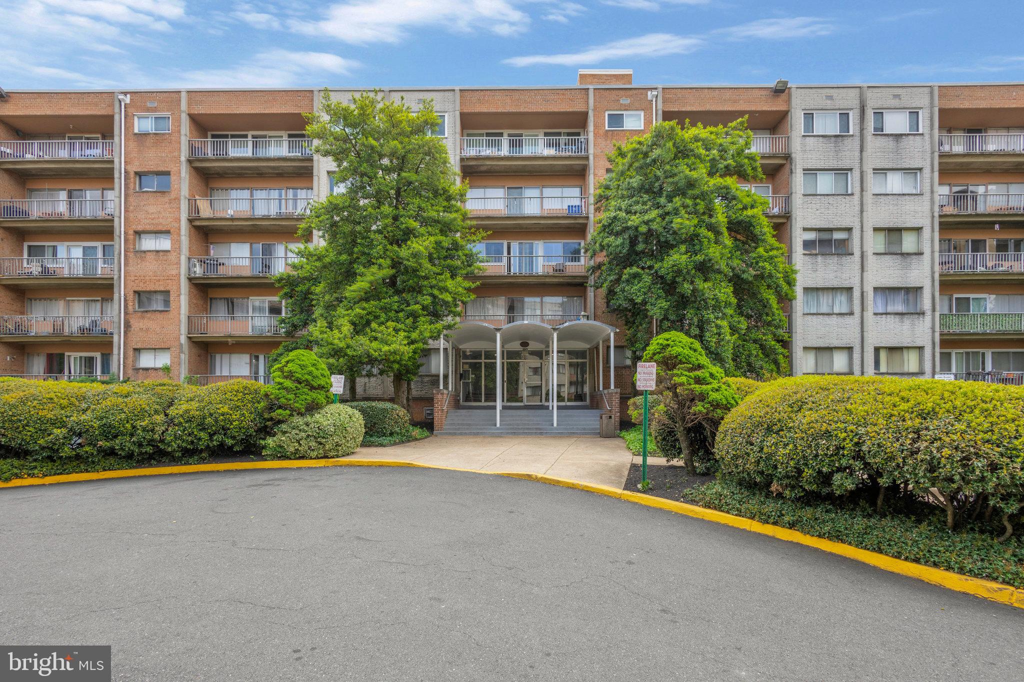 5831 Quantrell Ave #508