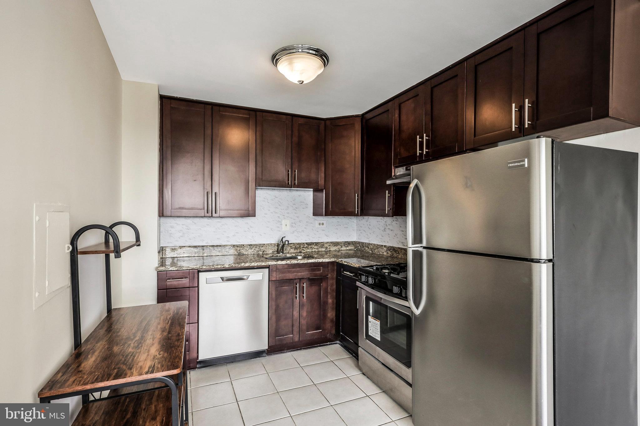 5831 Quantrell Ave #508