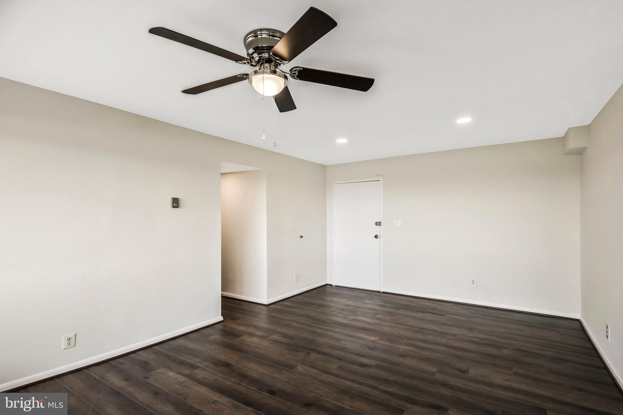 5831 Quantrell Ave #508