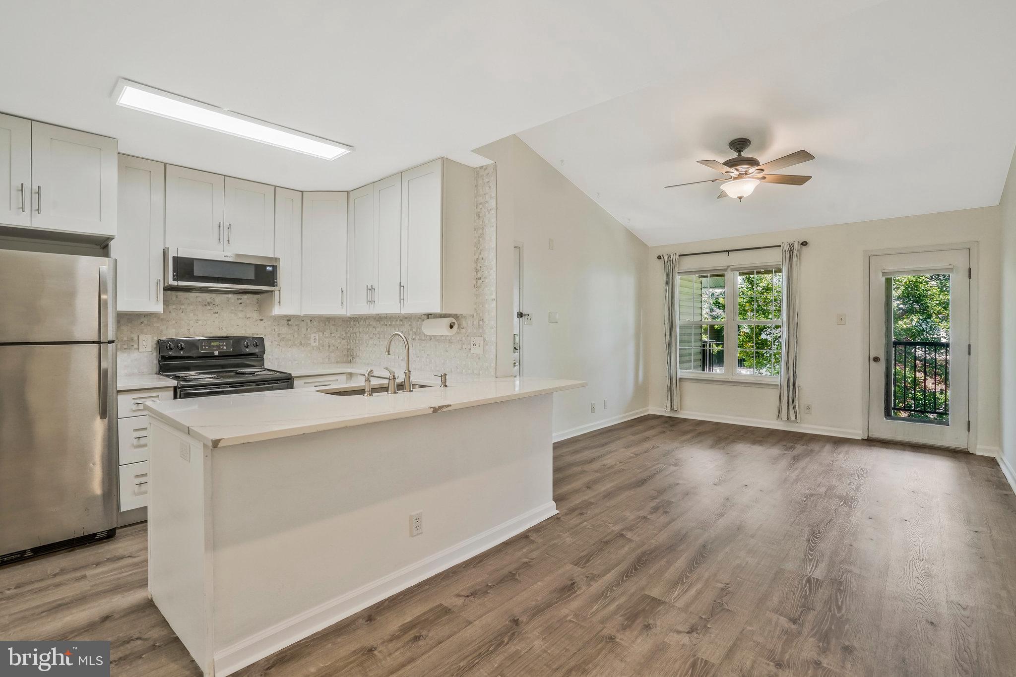 3308 Wyndham Cir #321
