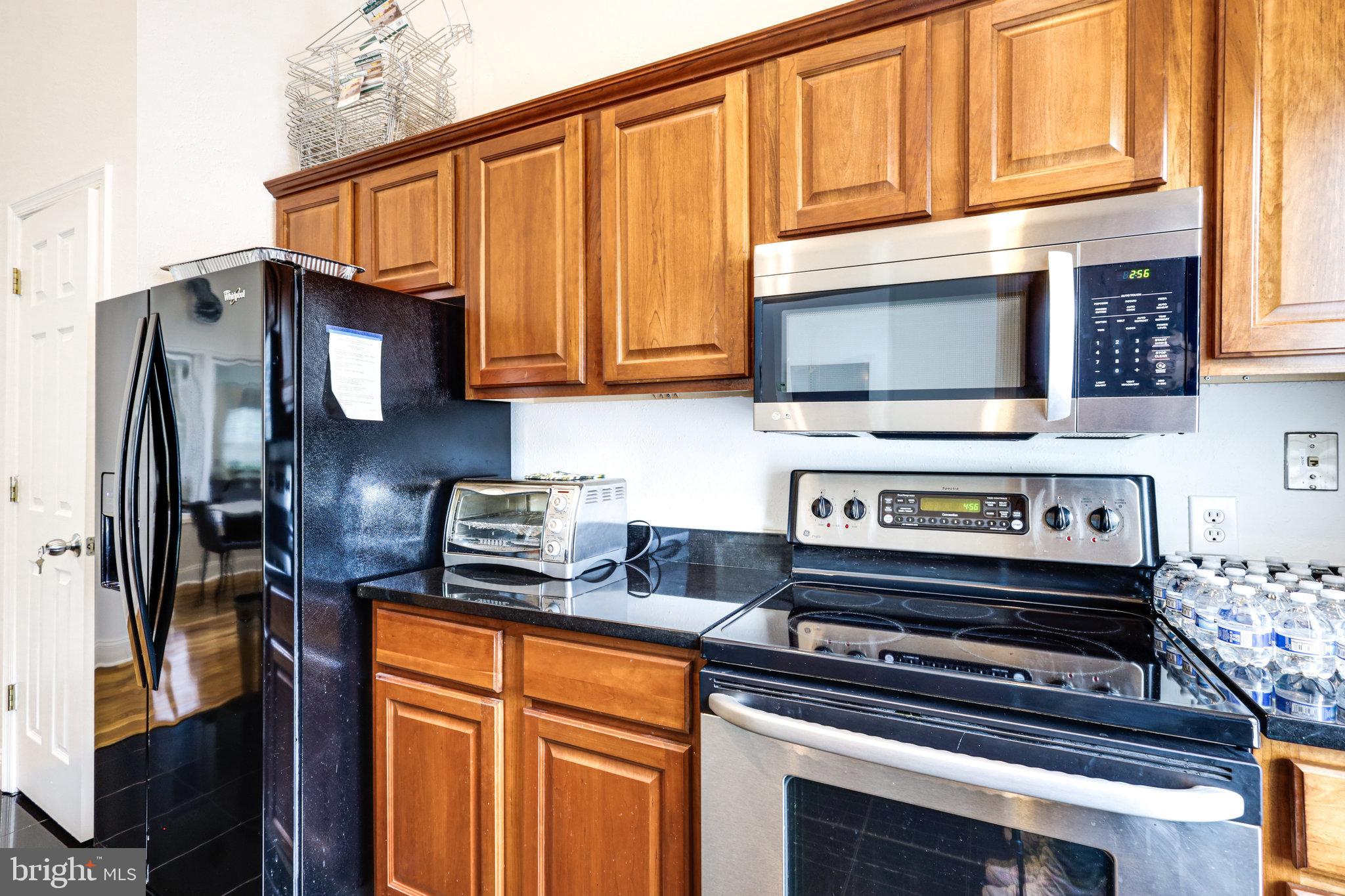 3308 Wyndham Cir #321