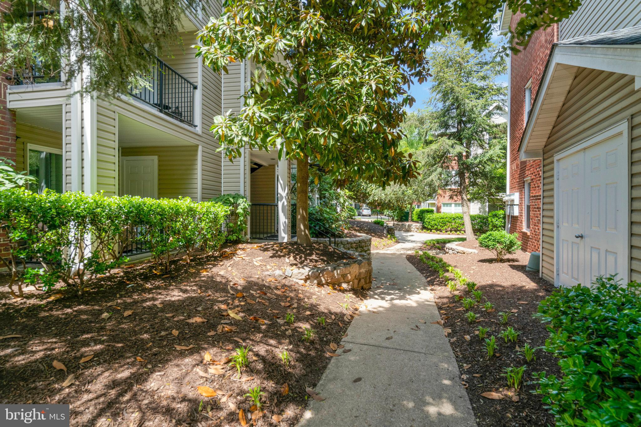 3308 Wyndham Cir #321