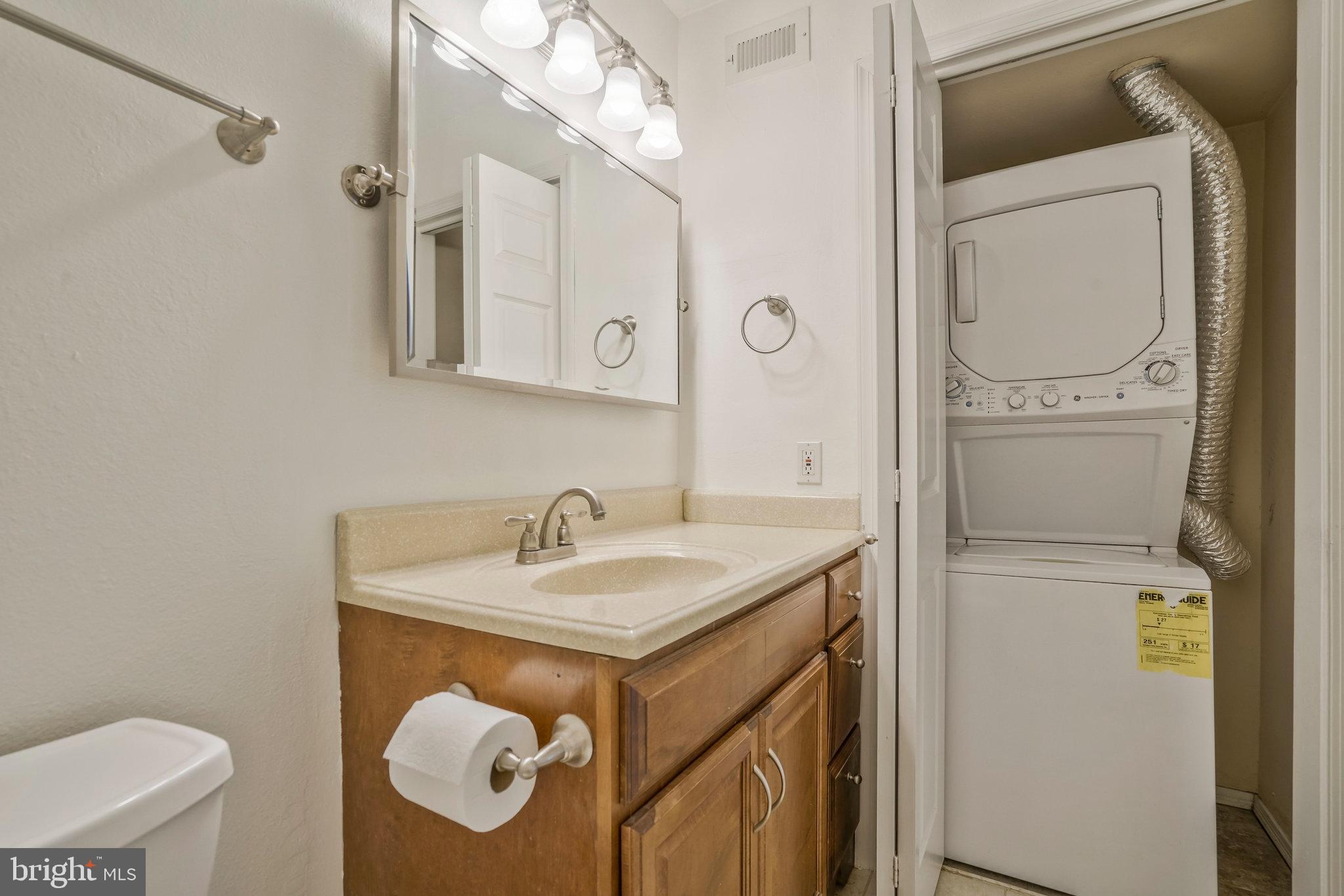 3308 Wyndham Cir #321