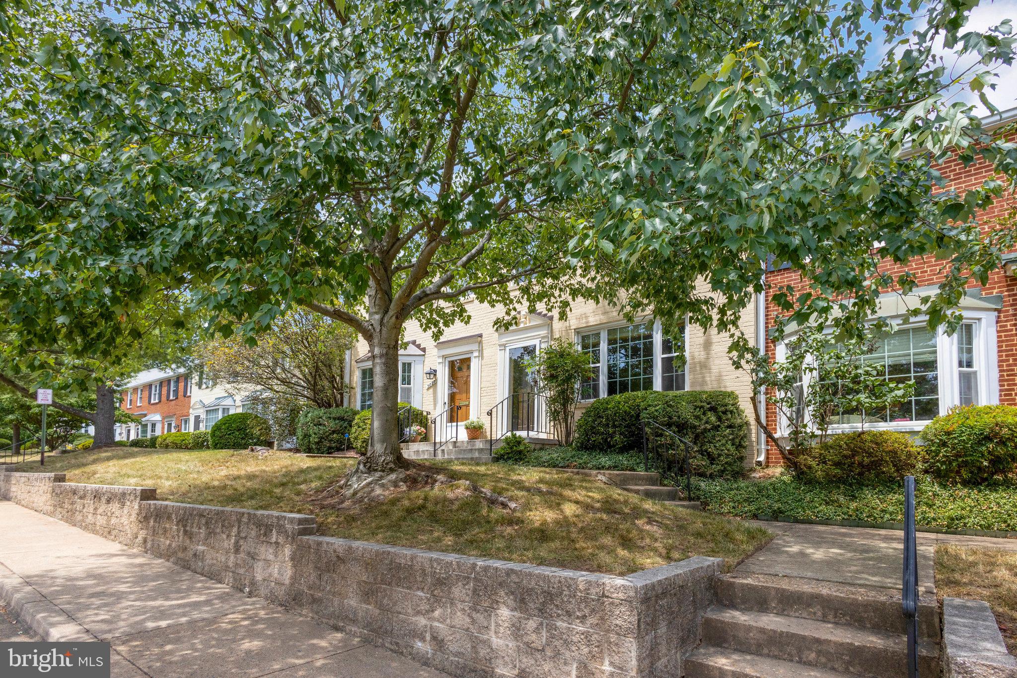 3825 KELLER AVE