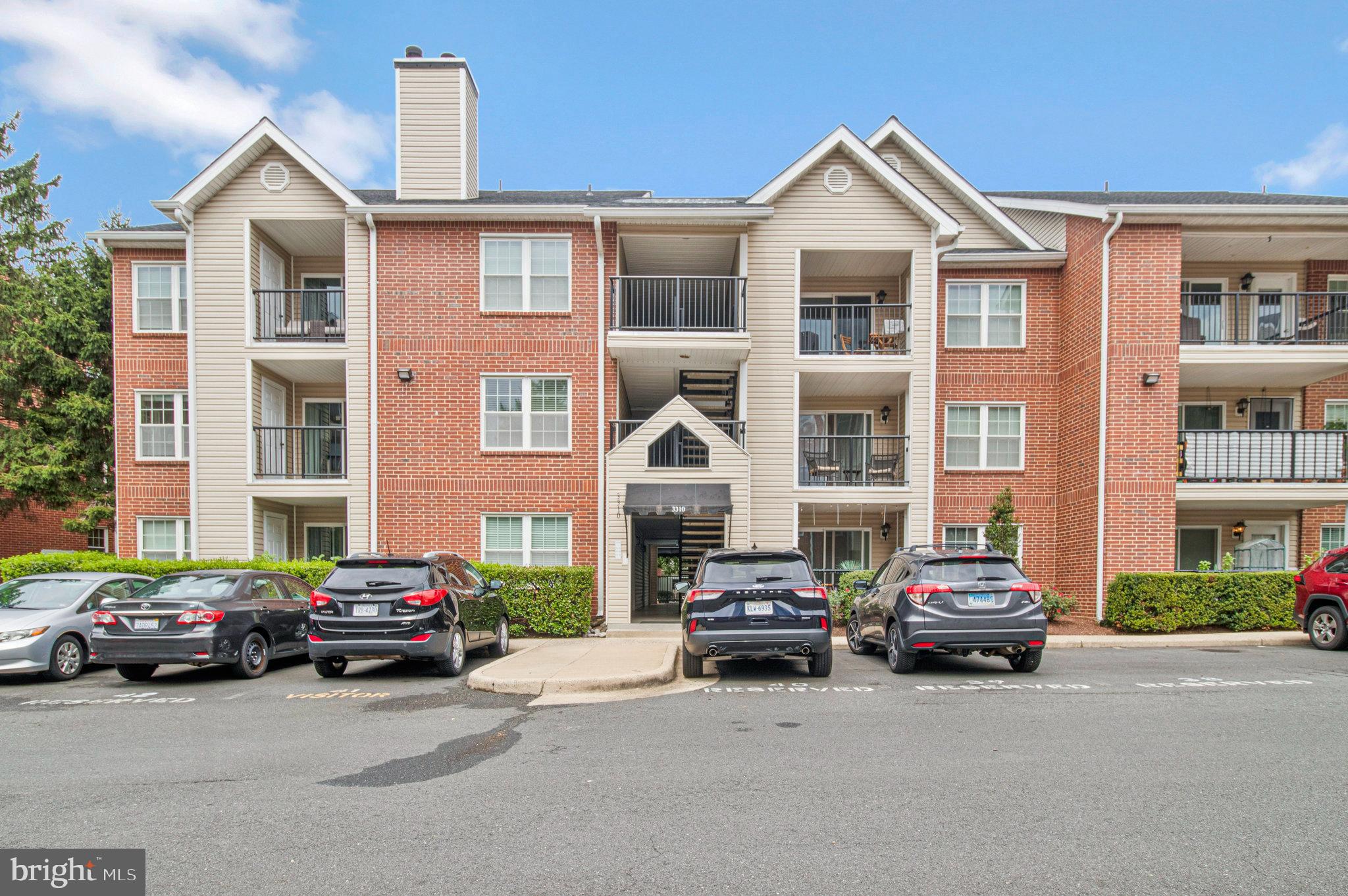 3310 Wyndham Cir #216